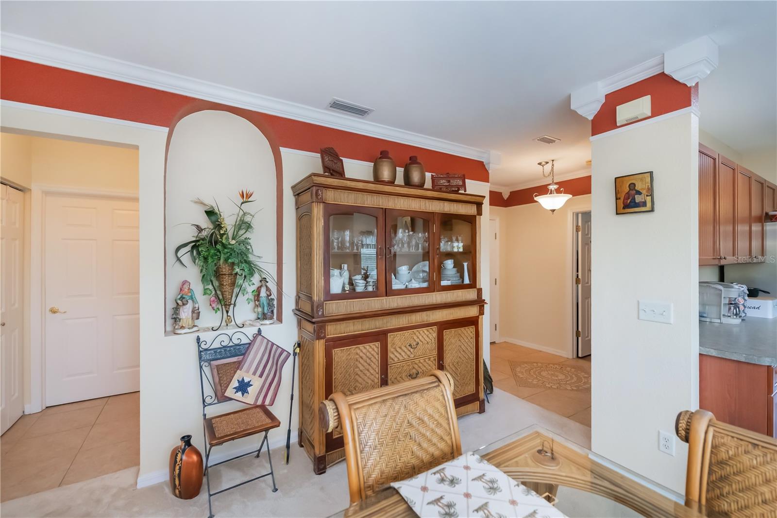 Image 16 of 49 For 2060 Willow Hammock Circle 301