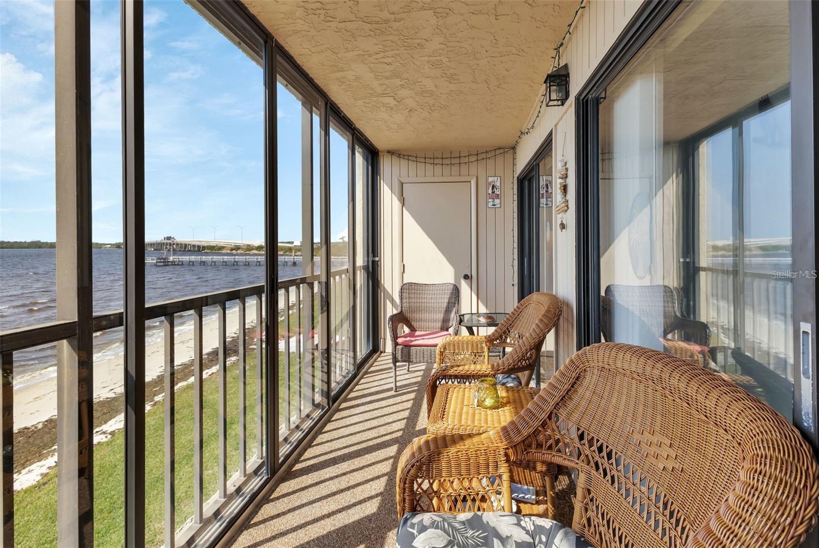 Image 23 of 28 For 14459 River Beach Drive 129