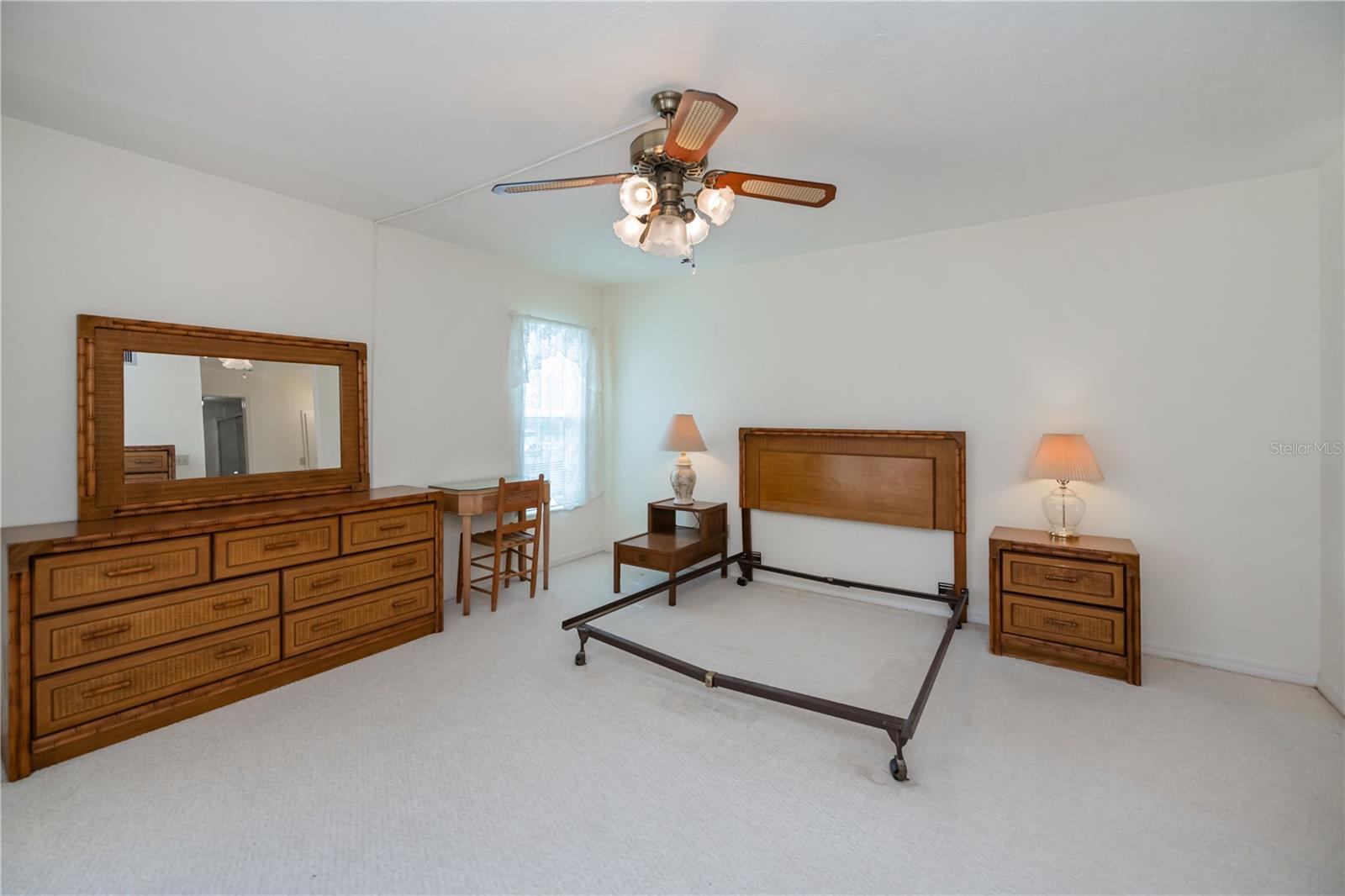 Image 16 of 45 For 232 Cape Coral Parkway E 105