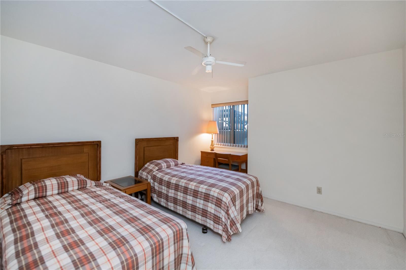 Image 25 of 45 For 232 Cape Coral Parkway E 105