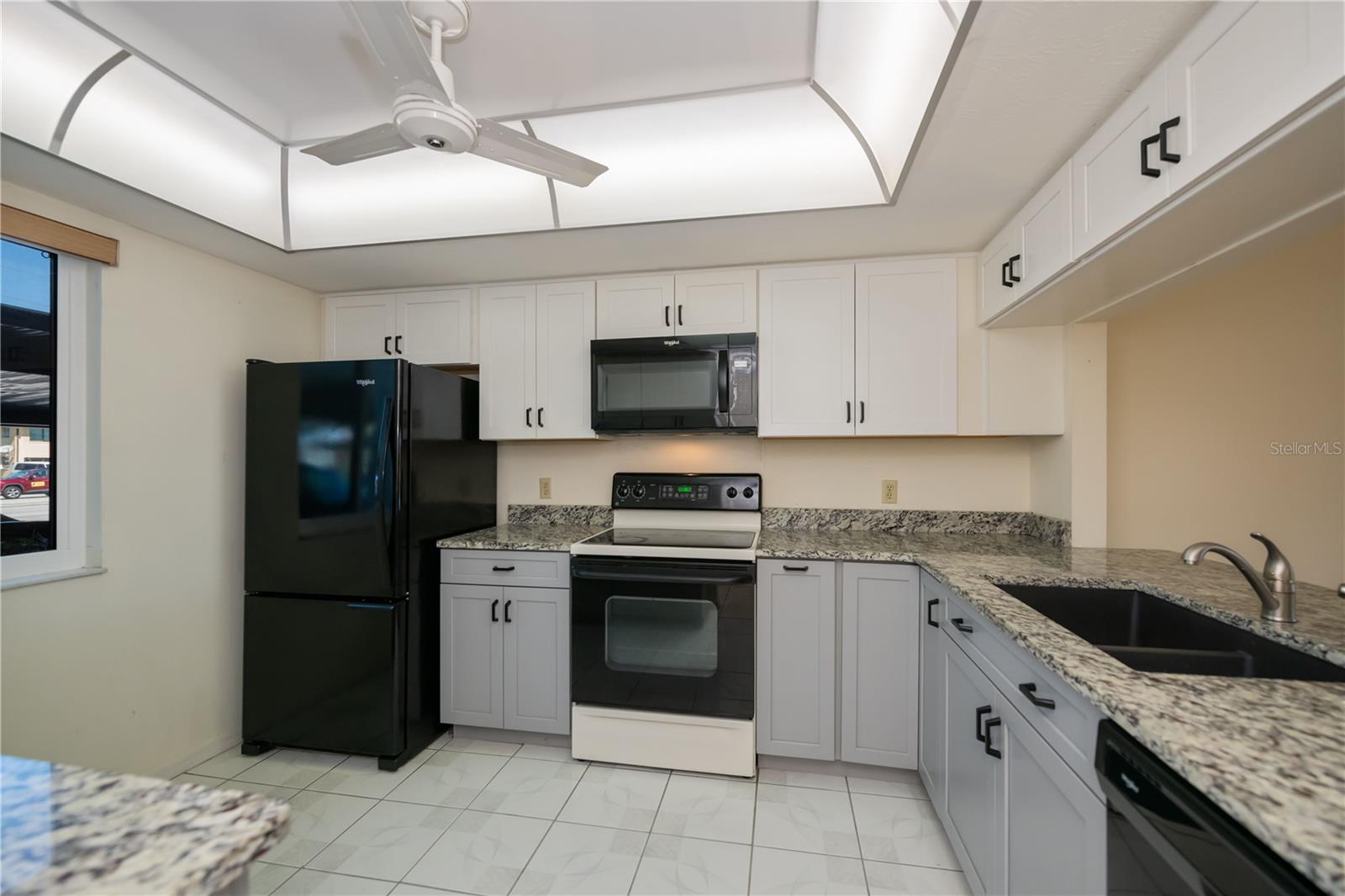 Image 7 of 45 For 232 Cape Coral Parkway E 105