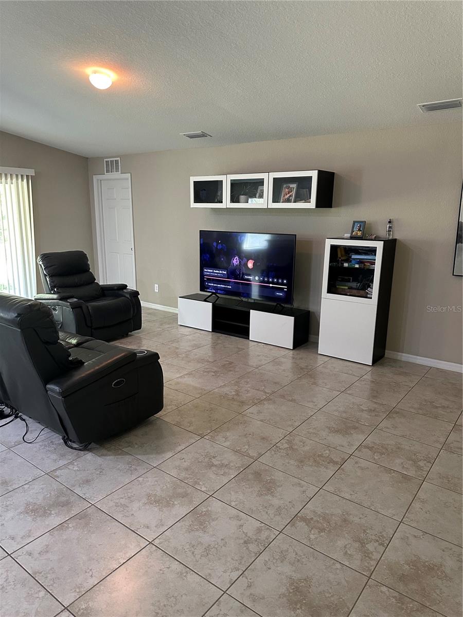 Image 7 of 20 For 4451 Mcallister Lane