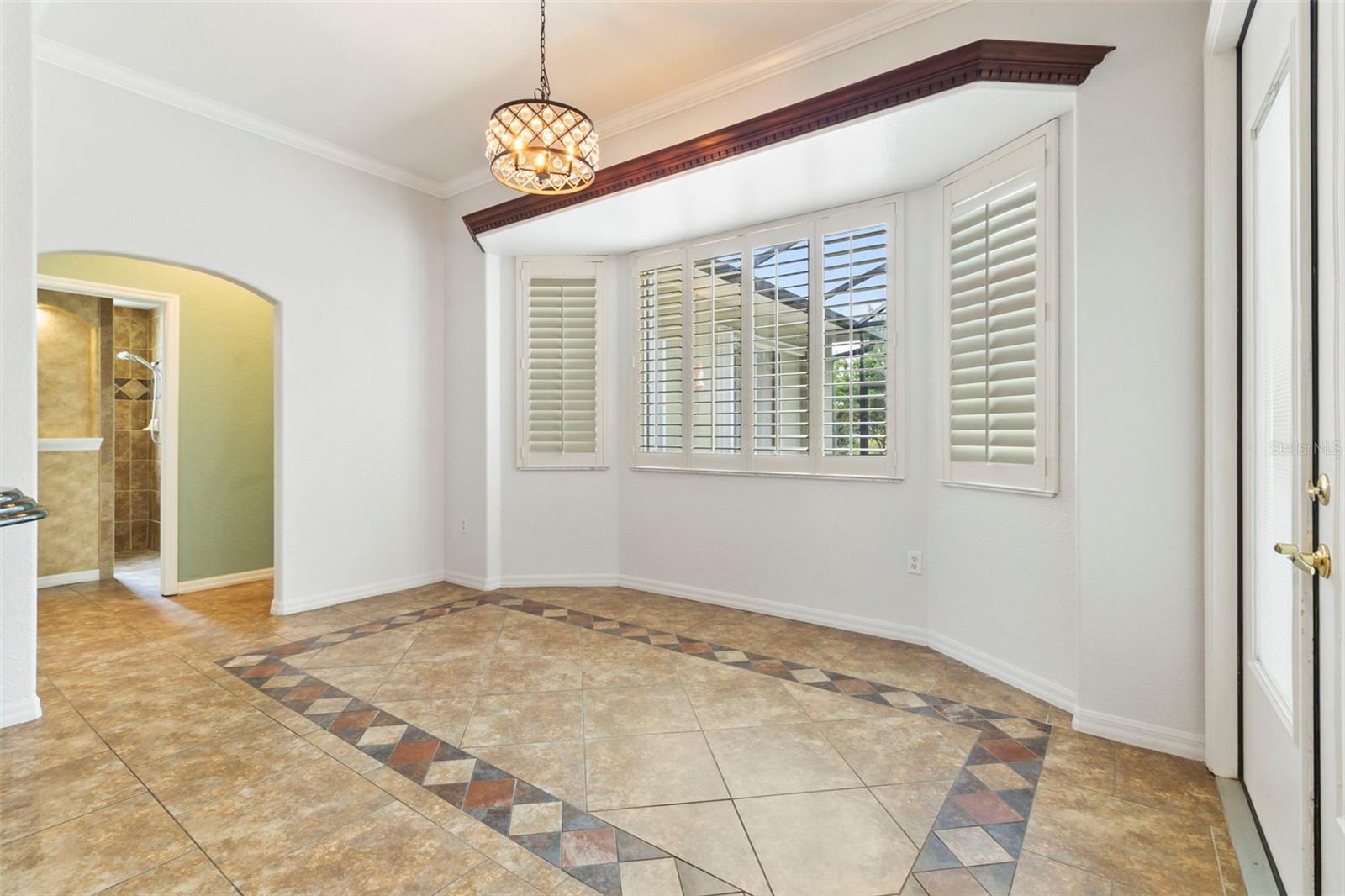 Image 16 of 48 For 281 Hallcrest Terrace
