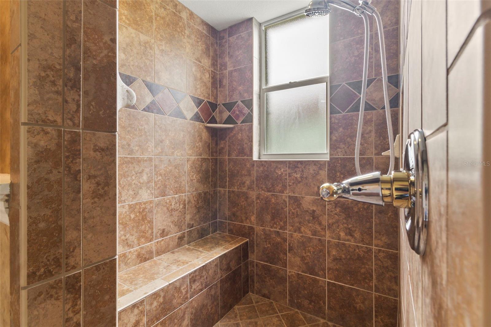 Image 32 of 48 For 281 Hallcrest Terrace