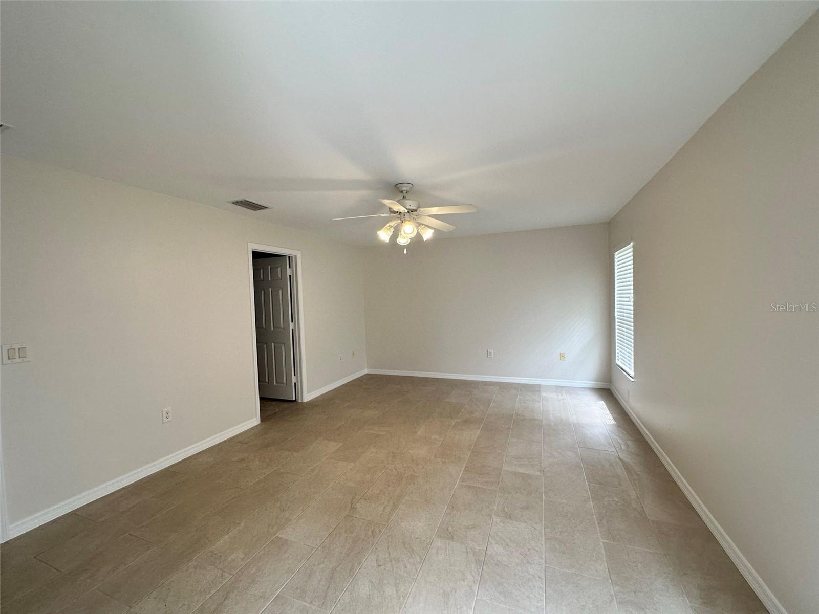 Image 11 of 16 For 1401 Vermouth Lane