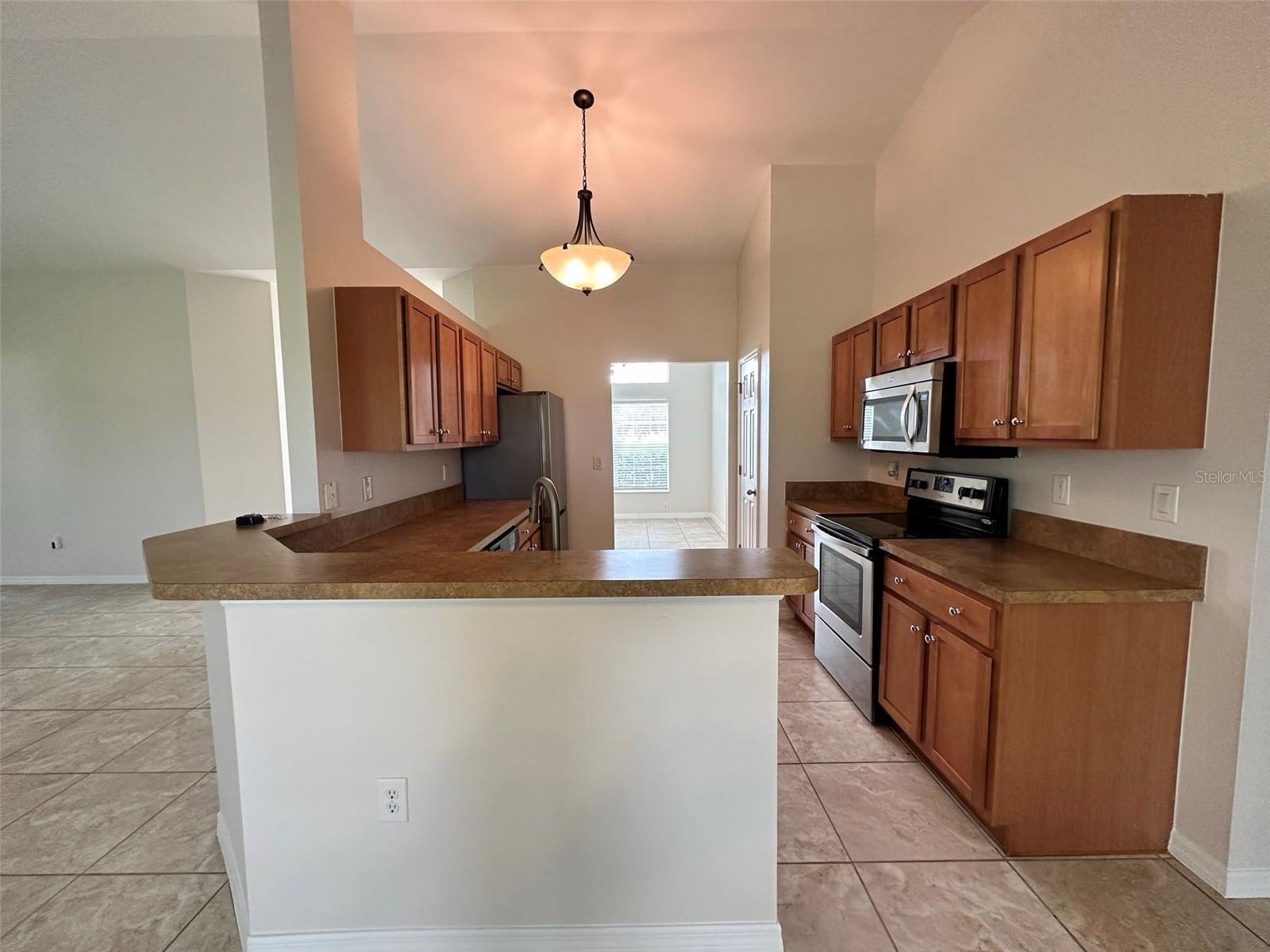Image 5 of 16 For 1401 Vermouth Lane
