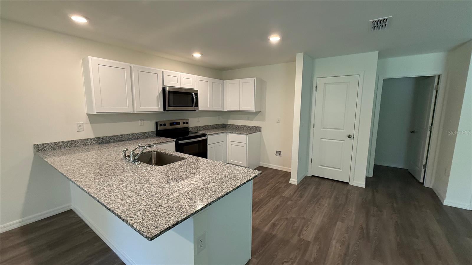 Image 6 of 18 For 28158 Pasadena Drive
