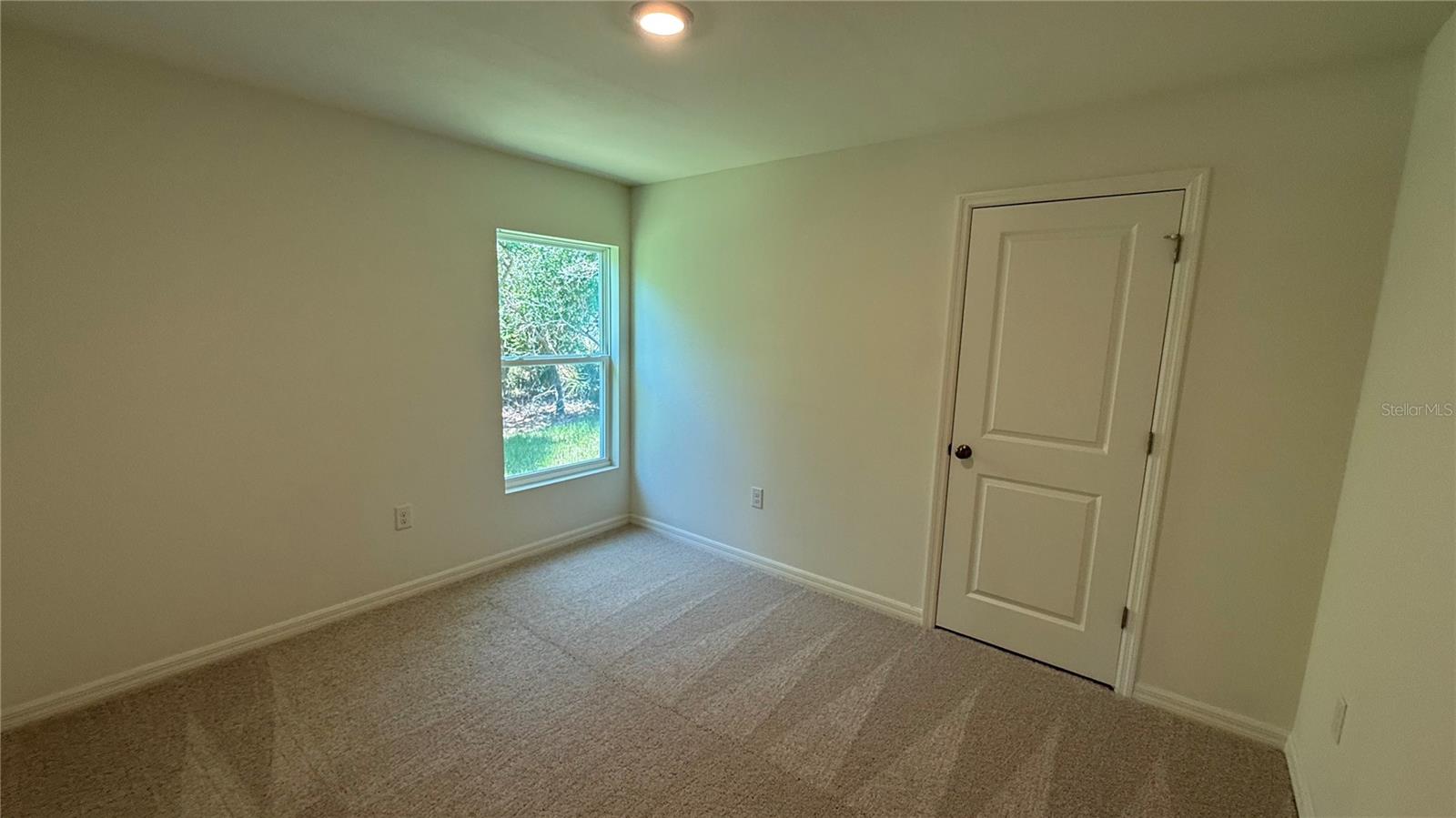 Image 4 of 13 For 28072 Pasadena Drive