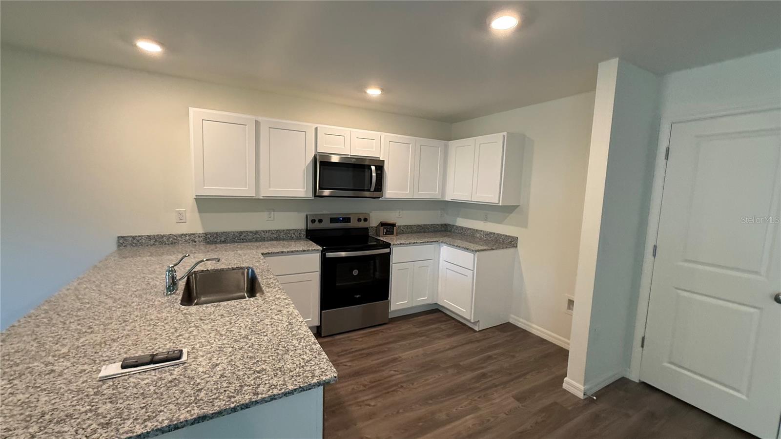 Image 6 of 13 For 28072 Pasadena Drive