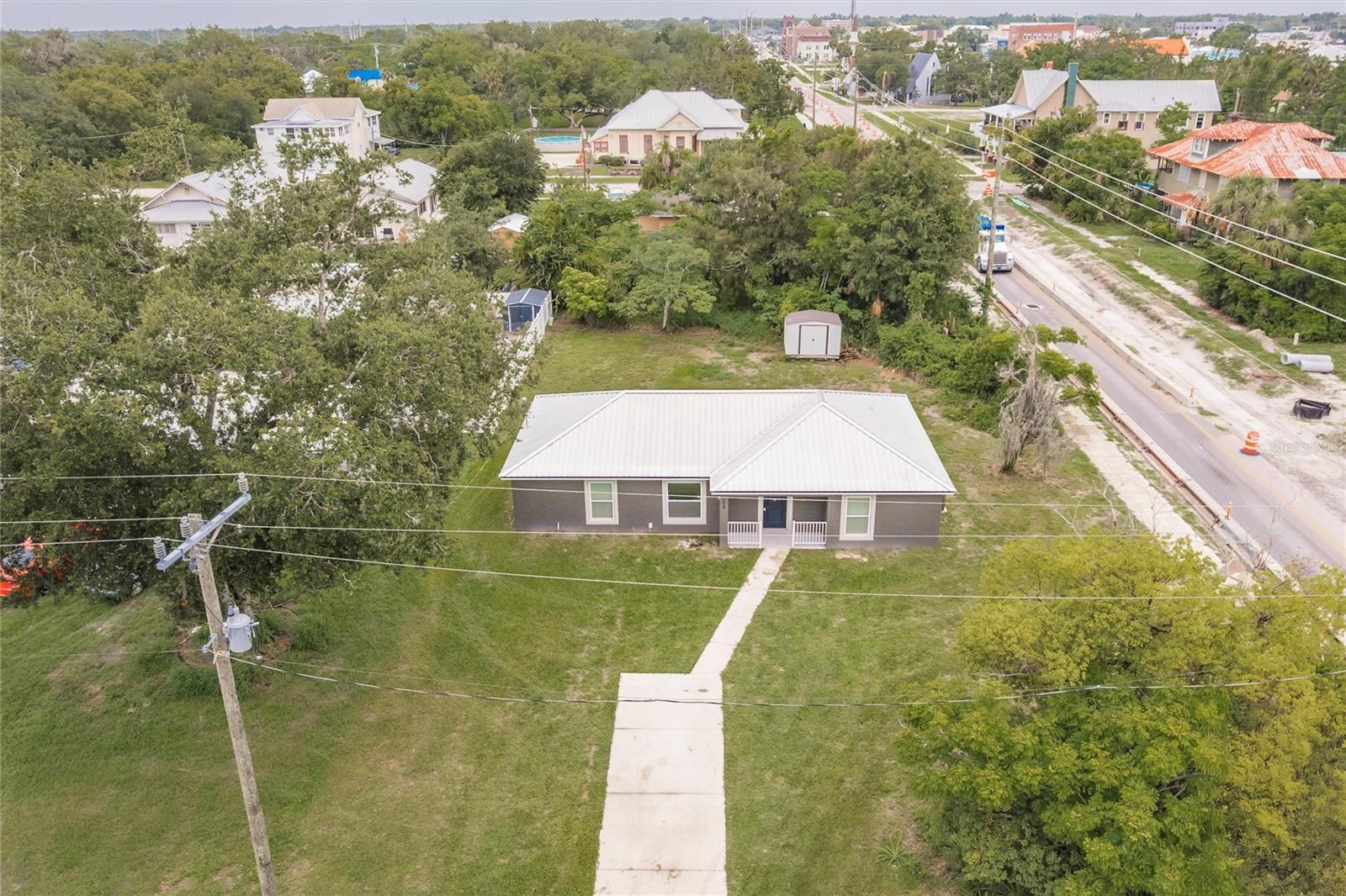 Image 44 of 45 For 102 Lee Avenue