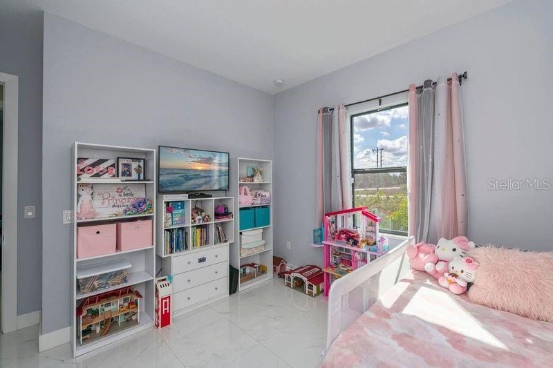 Image 34 of 53 For 816 Bell Boulevard S