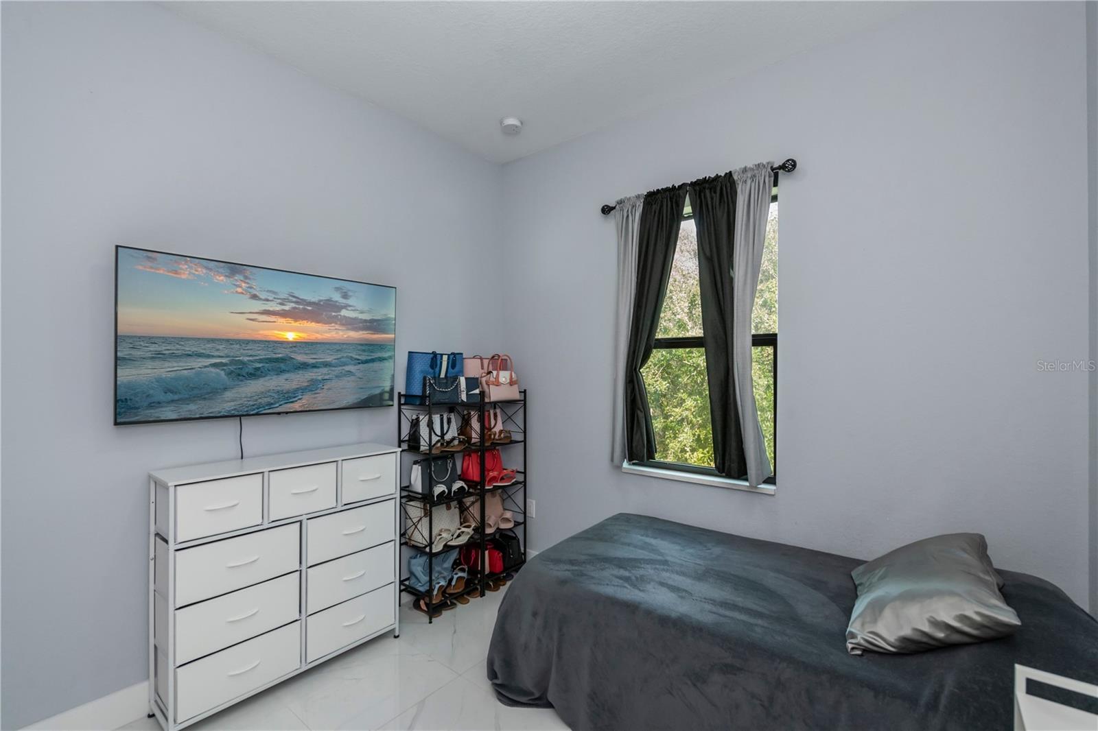 Image 37 of 53 For 816 Bell Boulevard S