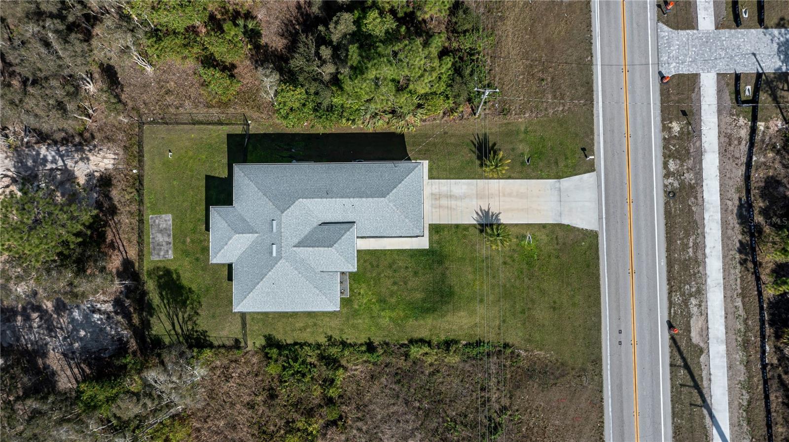 Image 53 of 53 For 816 Bell Boulevard S