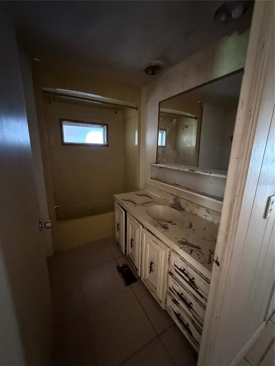 Image 10 of 19 For 9054 Temple Drive