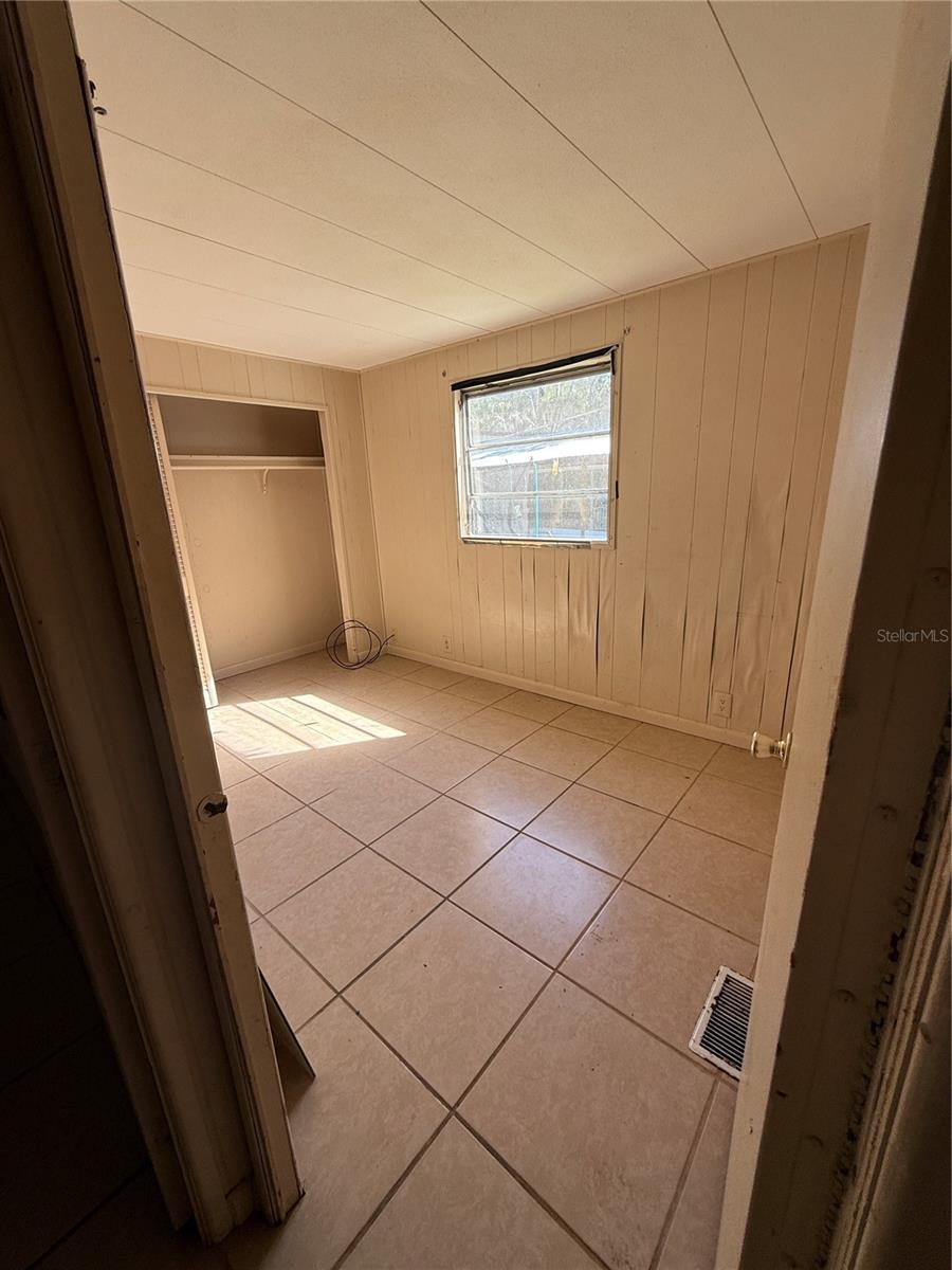 Image 11 of 19 For 9054 Temple Drive