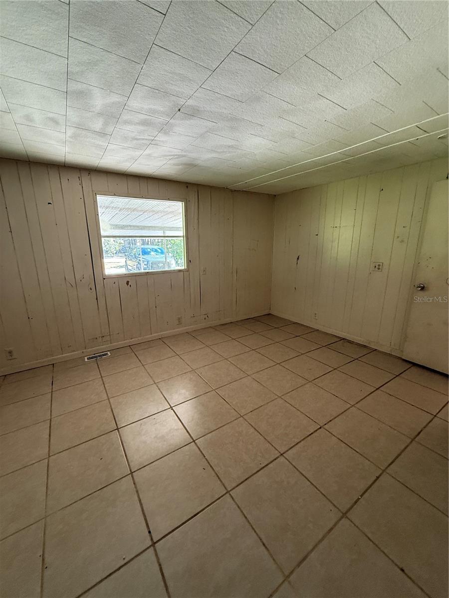 Image 12 of 19 For 9054 Temple Drive