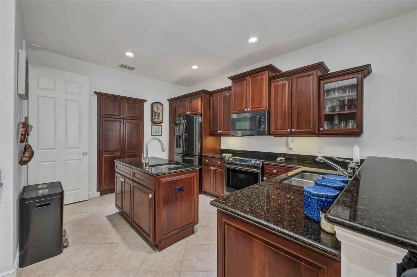 Image 14 of 45 For 24312 Westgate Boulevard