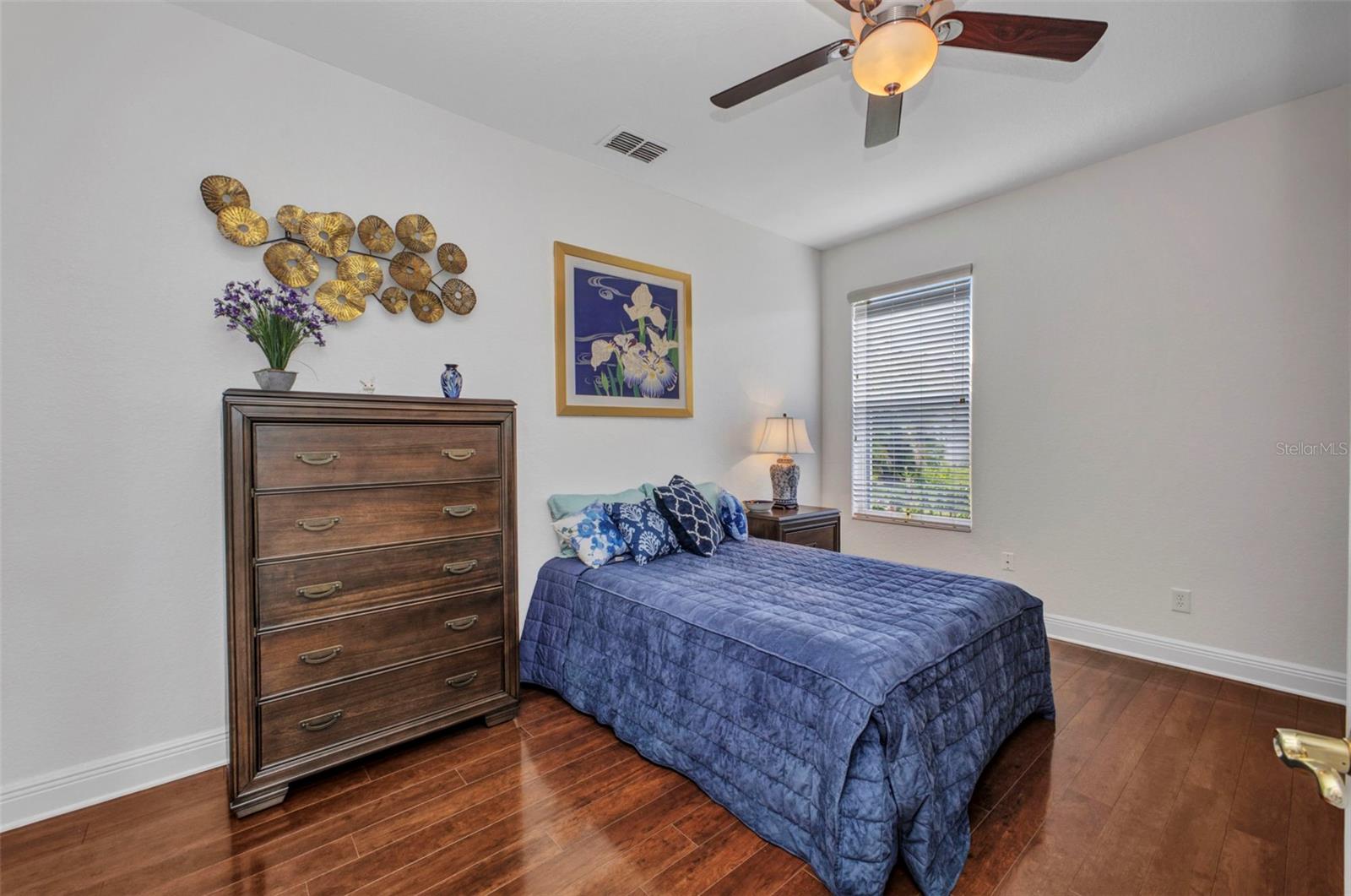 Image 23 of 45 For 24312 Westgate Boulevard