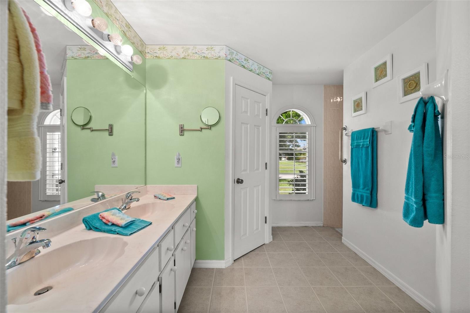 Image 18 of 37 For 512 18th Avenue