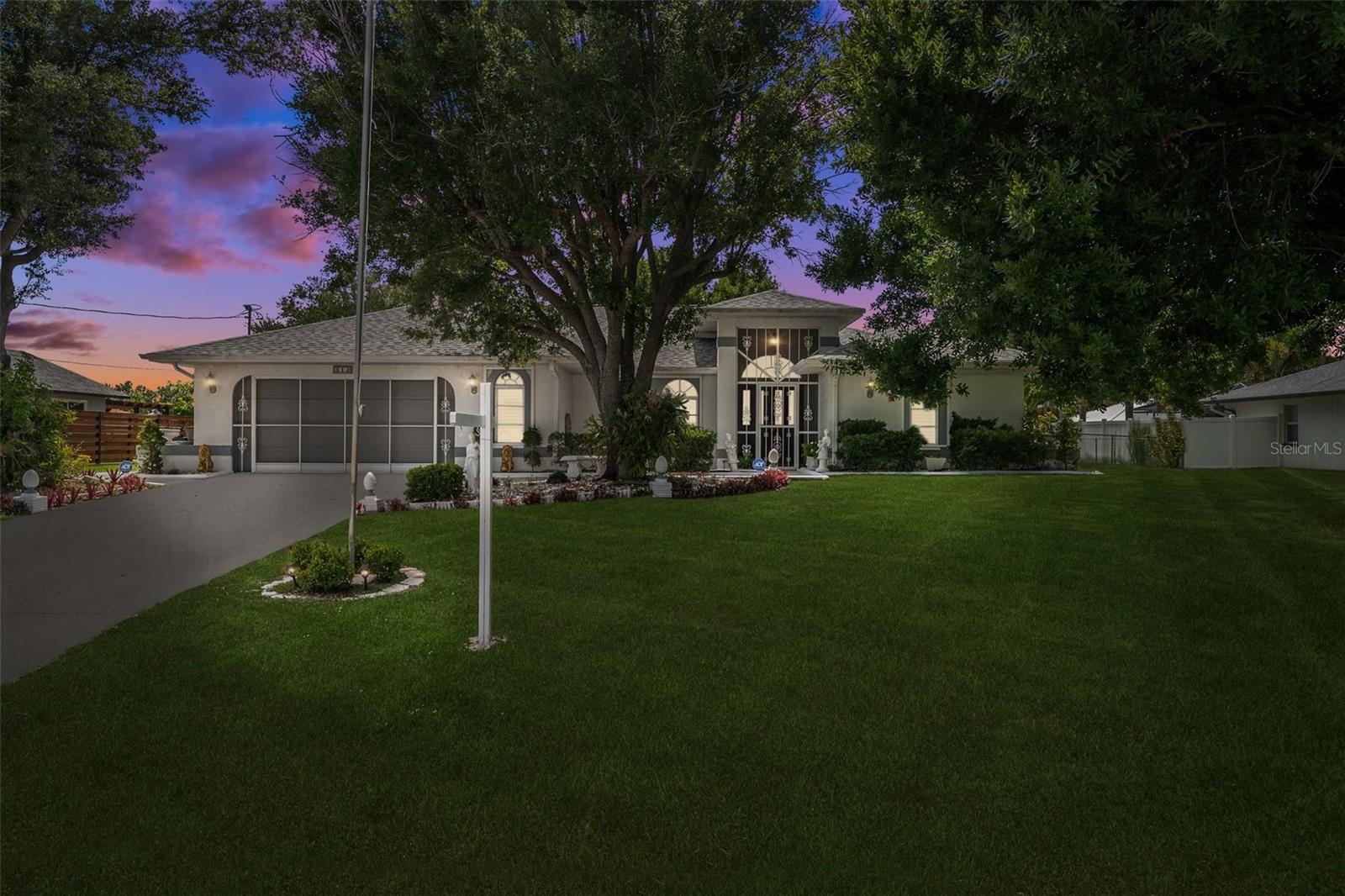 Image 2 of 37 For 512 18th Avenue