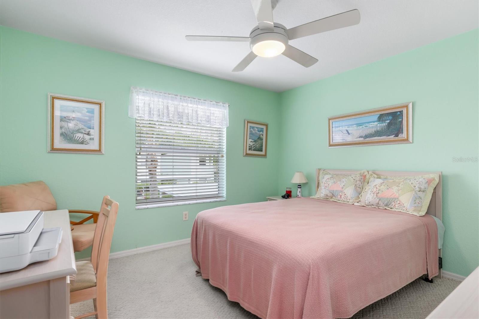 Image 23 of 46 For 5725 Greenwood Avenue 8203