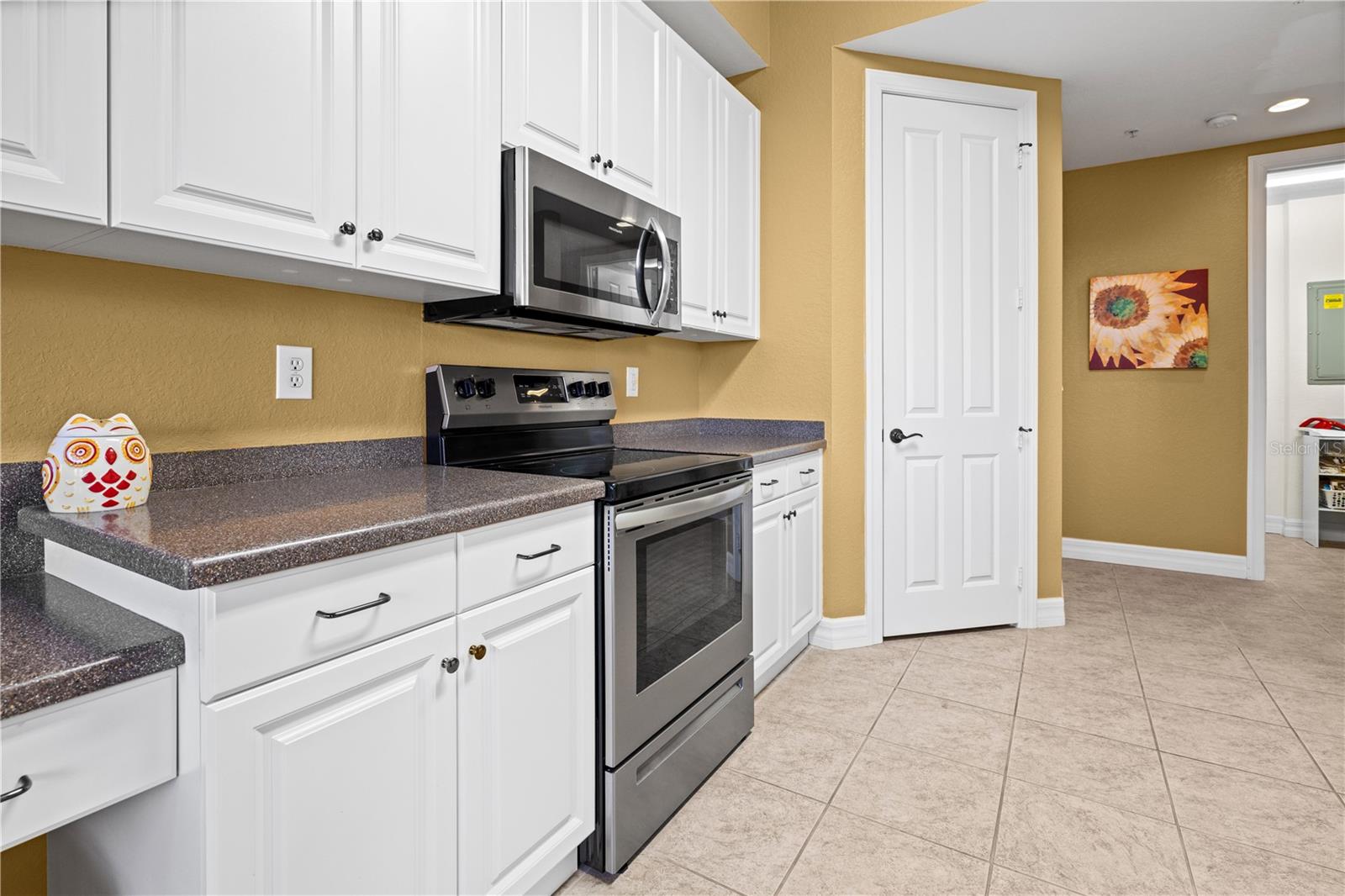 Image 10 of 57 For 99 Vivante Boulevard 310