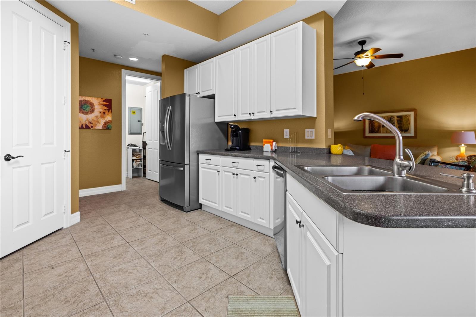 Image 9 of 57 For 99 Vivante Boulevard 310