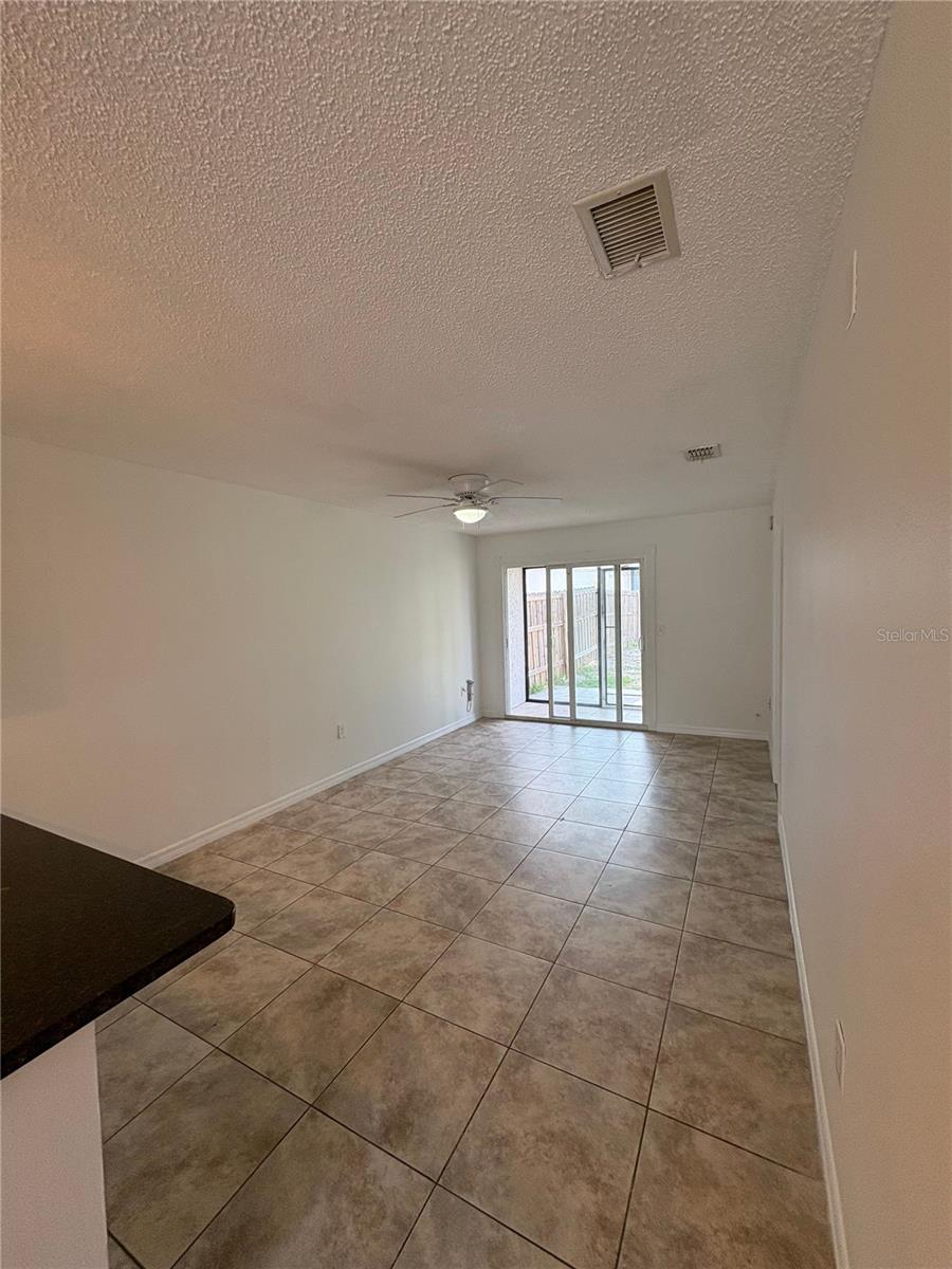 Image 4 of 13 For 11255 Pendleton Avenue B
