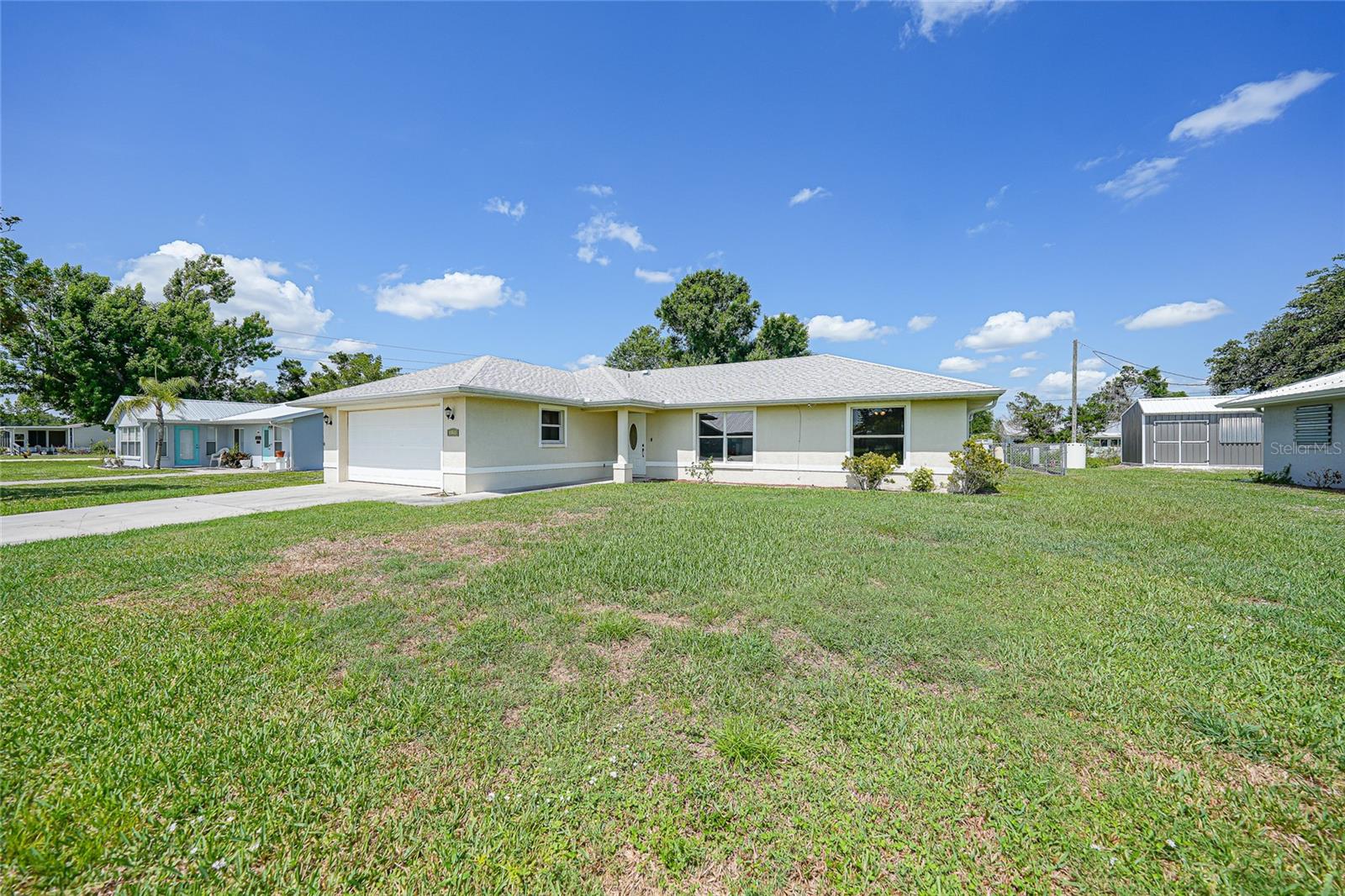 Image 32 of 48 For 11615 Pine Avenue