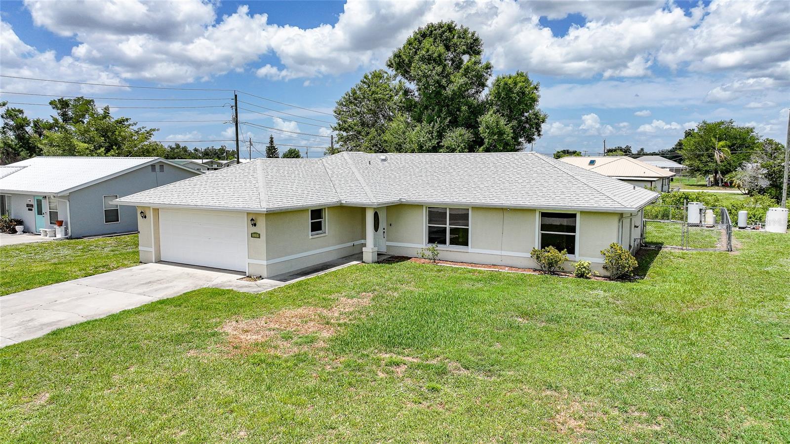 Image 37 of 48 For 11615 Pine Avenue