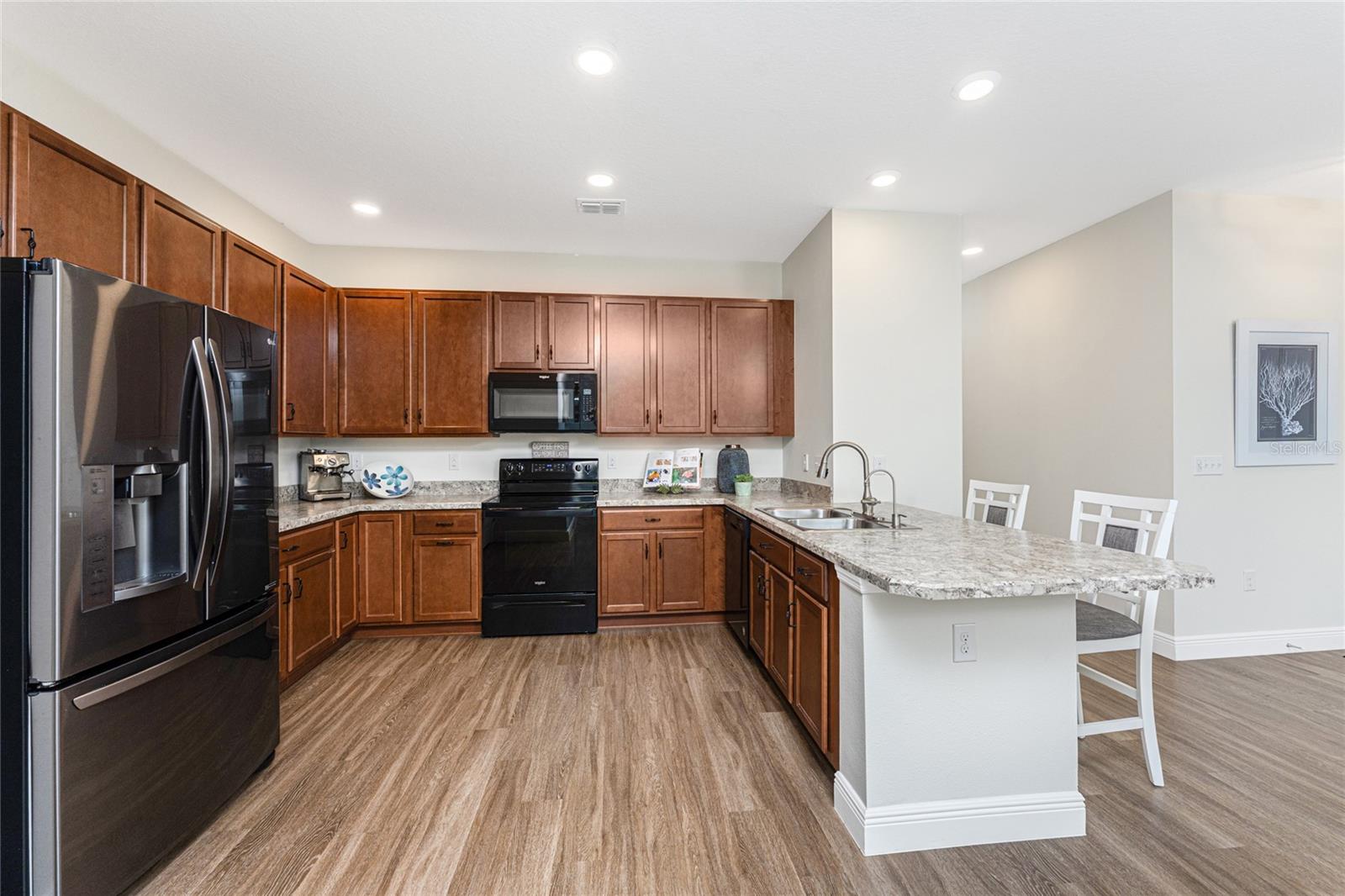 Image 14 of 42 For 8866 Tuscany Isles Drive
