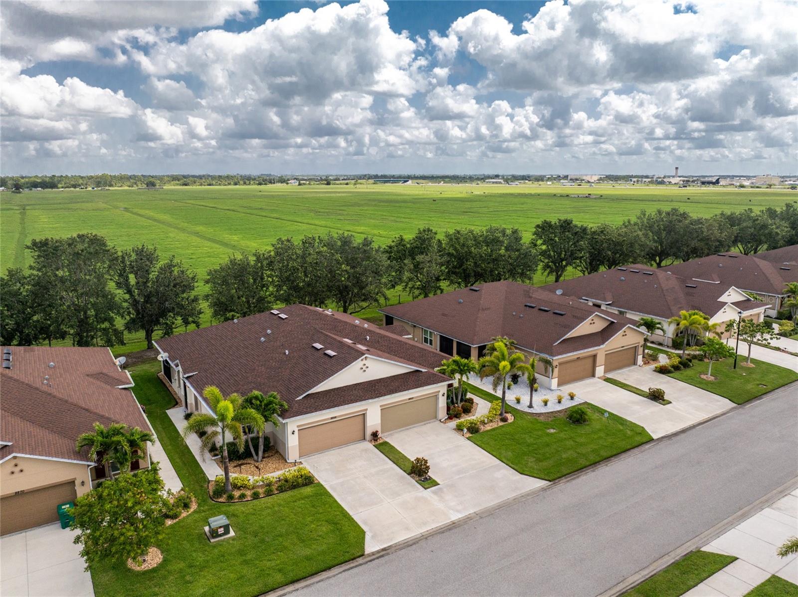 Image 2 of 42 For 8866 Tuscany Isles Drive