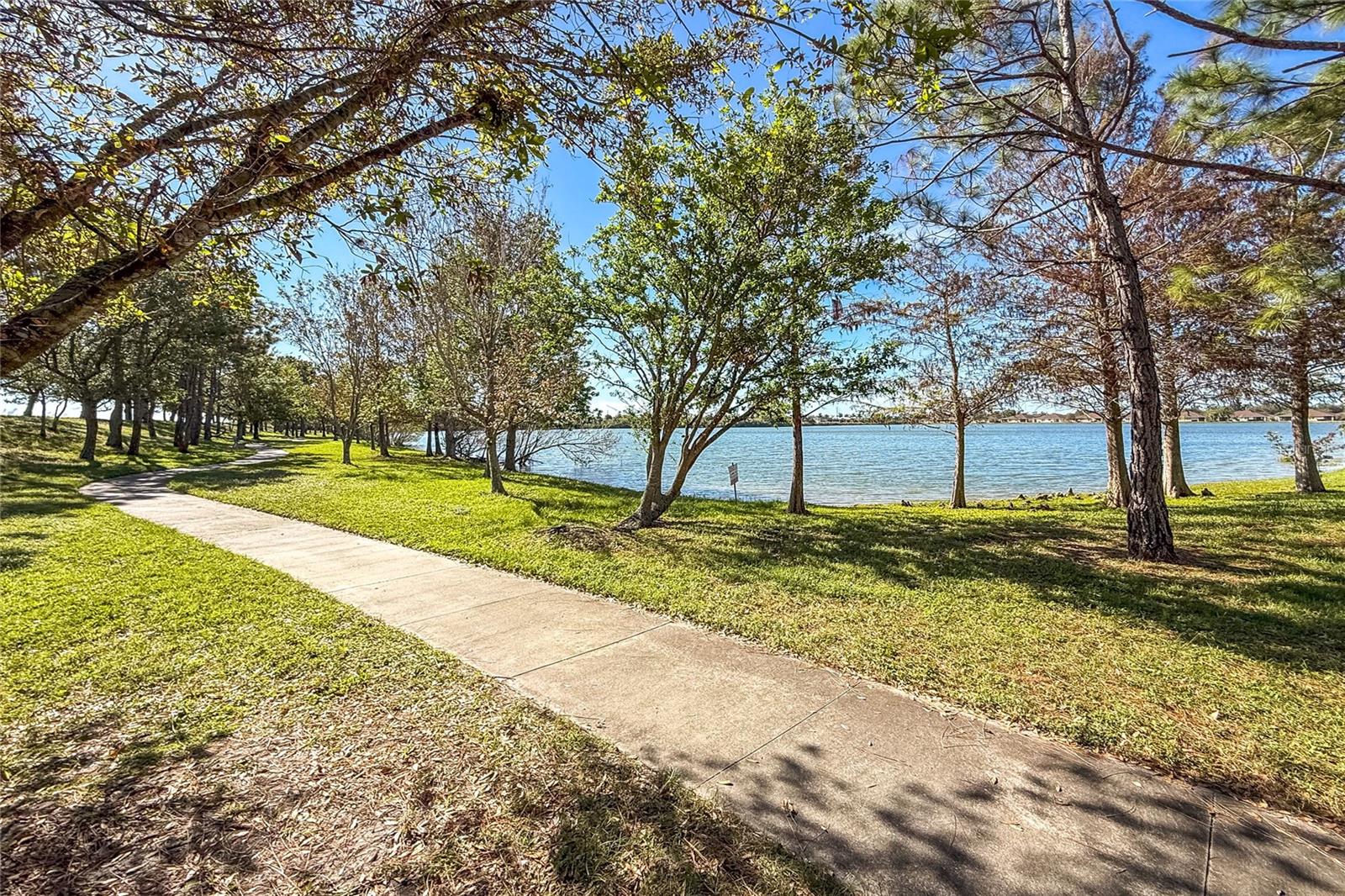 Image 41 of 42 For 8866 Tuscany Isles Drive