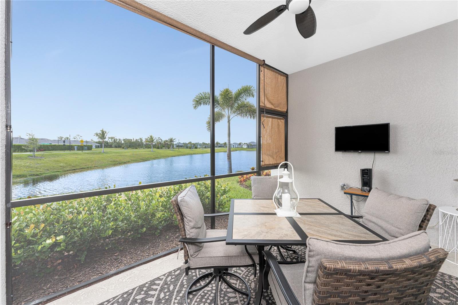 Image 16 of 54 For 14257 Heritage Landing Boulevard 1115