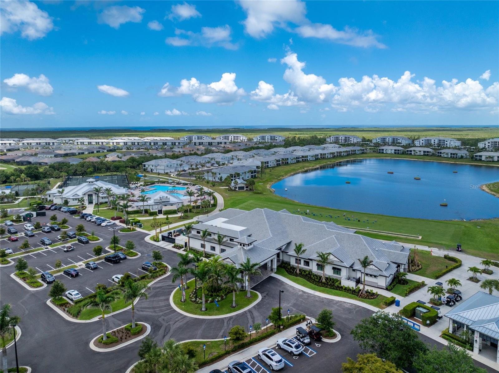 Image 47 of 54 For 14257 Heritage Landing Boulevard 1115