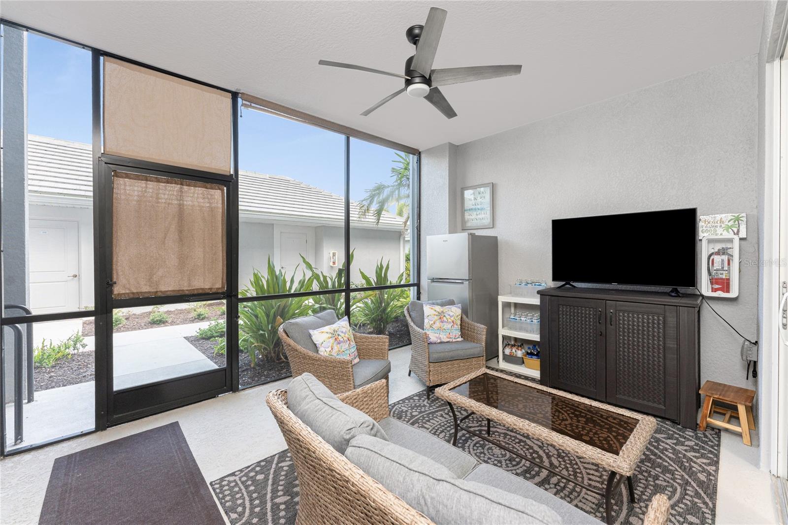 Image 5 of 54 For 14257 Heritage Landing Boulevard 1115