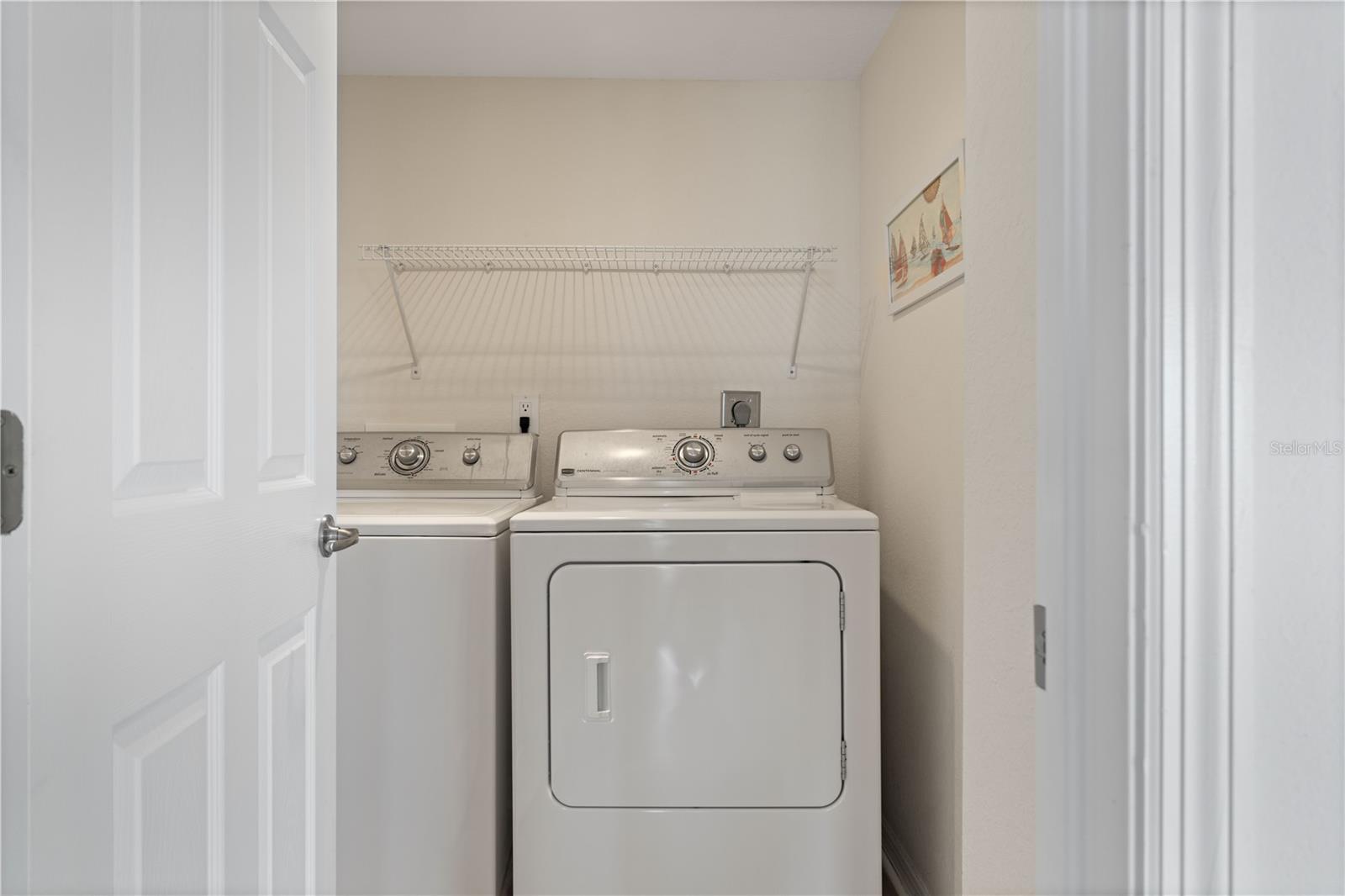 Image 33 of 41 For 101 Marion Court 133