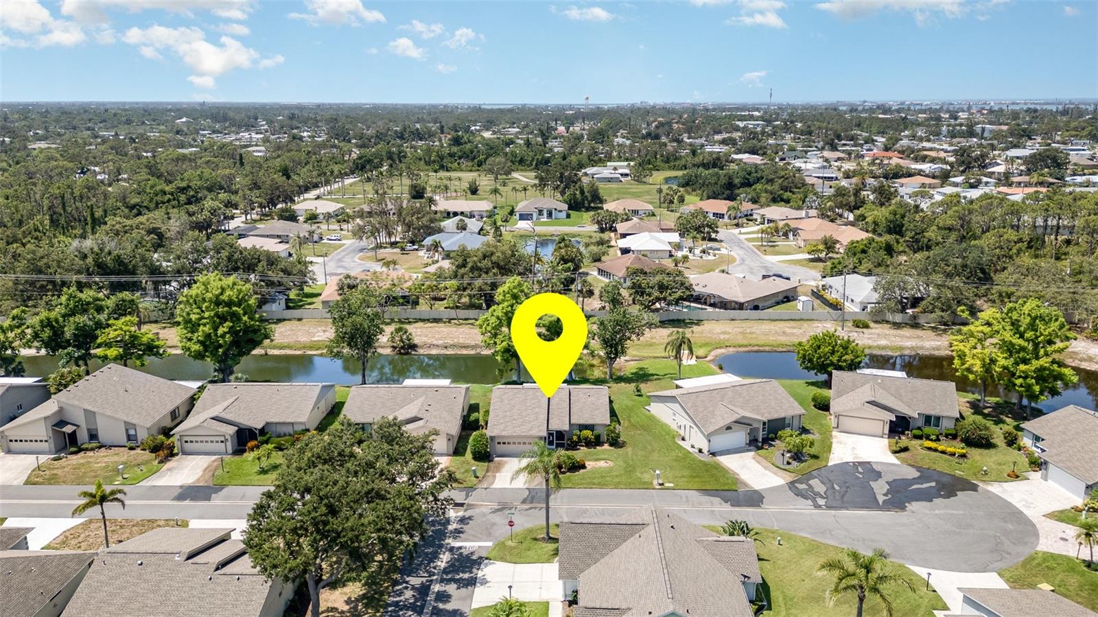 Image 25 of 35 For 541 Wekiva River Court 94