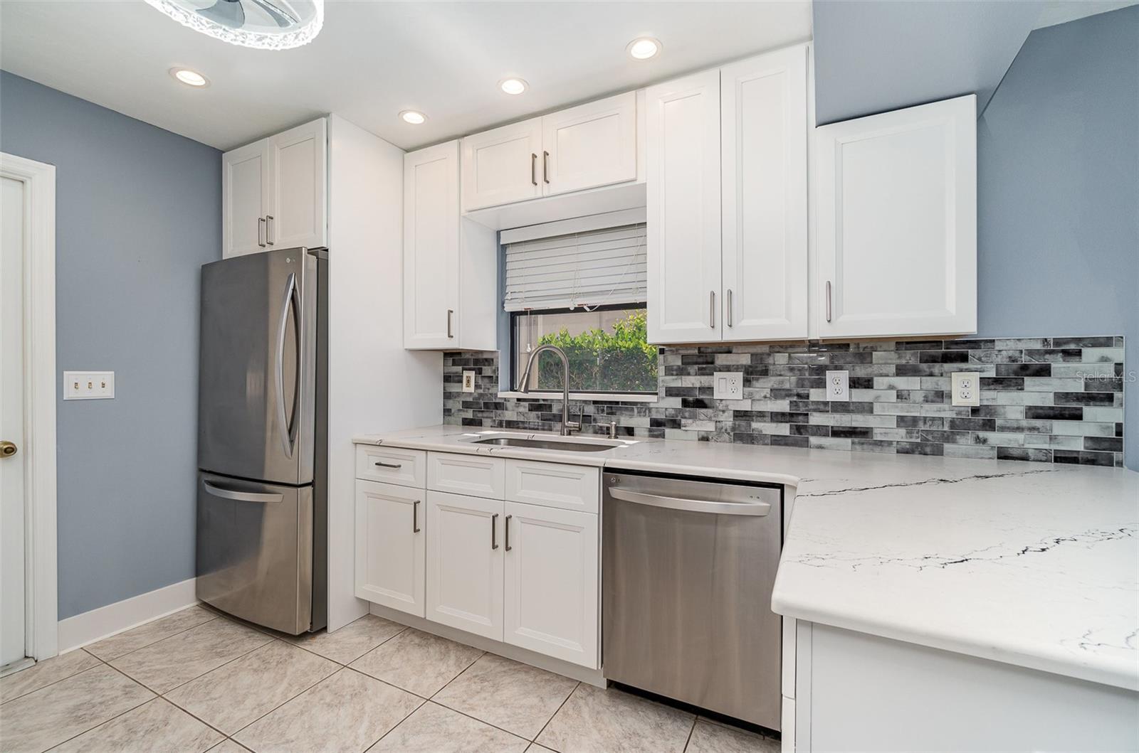 Image 7 of 35 For 541 Wekiva River Court 94
