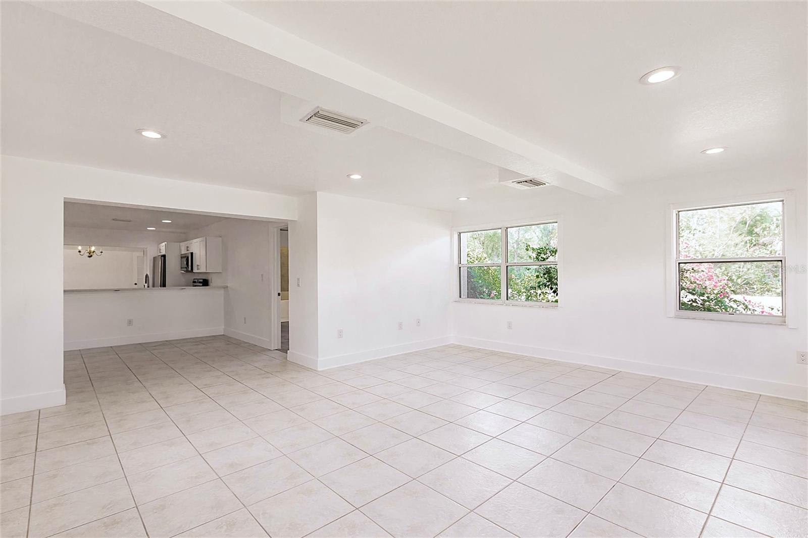 Image 16 of 44 For 3129 Buttonwood Place