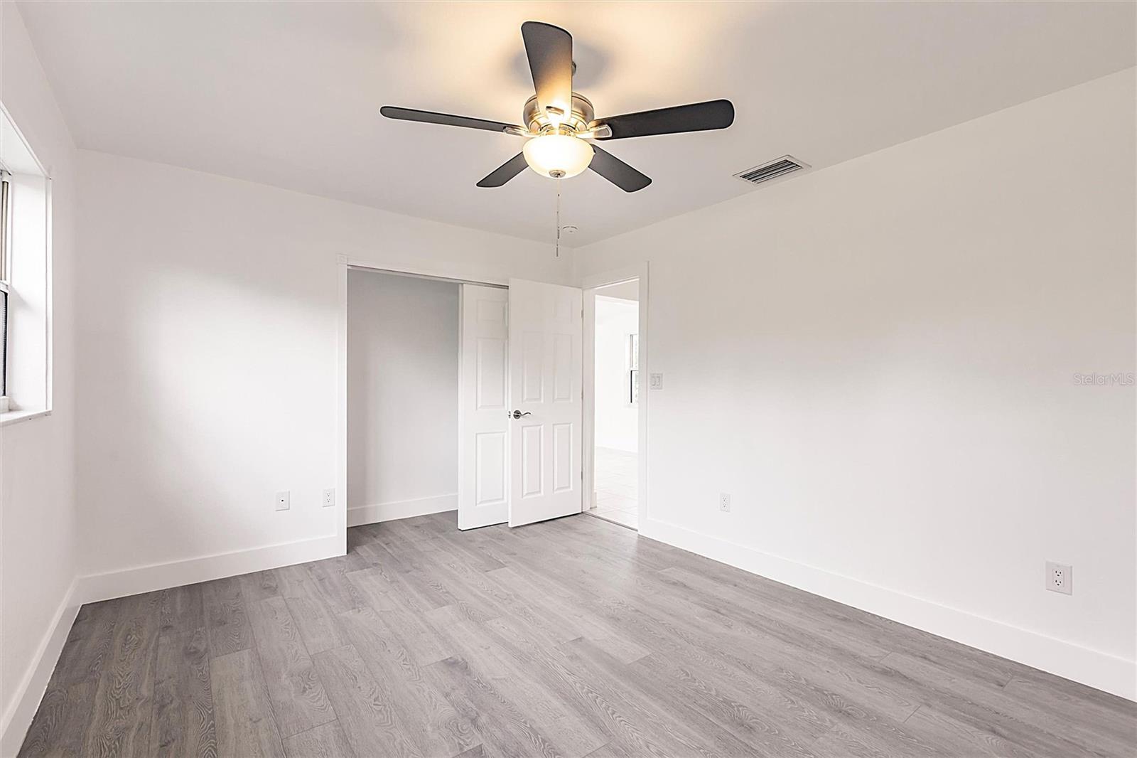 Image 18 of 44 For 3129 Buttonwood Place