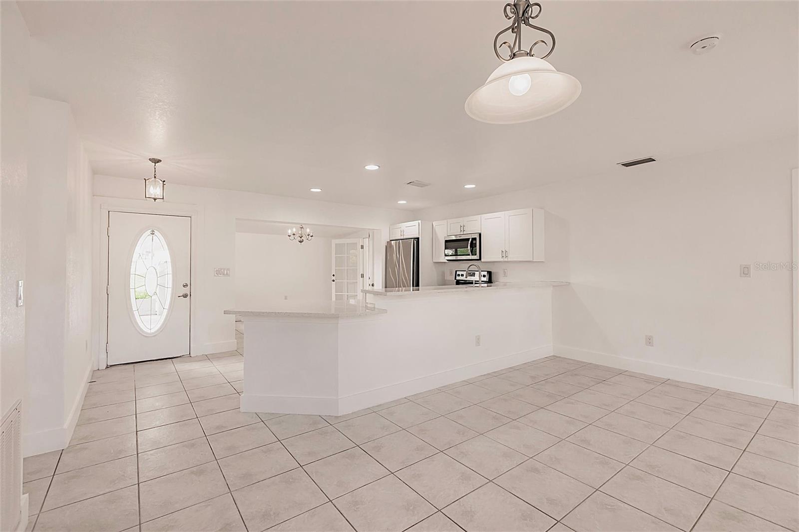 Image 4 of 44 For 3129 Buttonwood Place