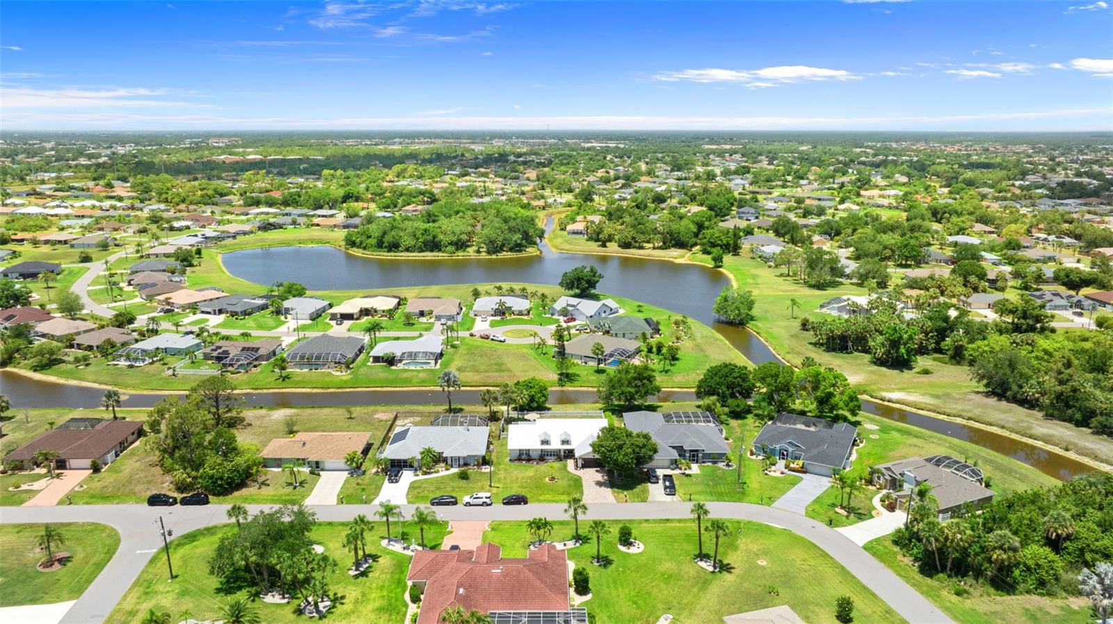 Image 37 of 44 For 425 Corrientes Circle