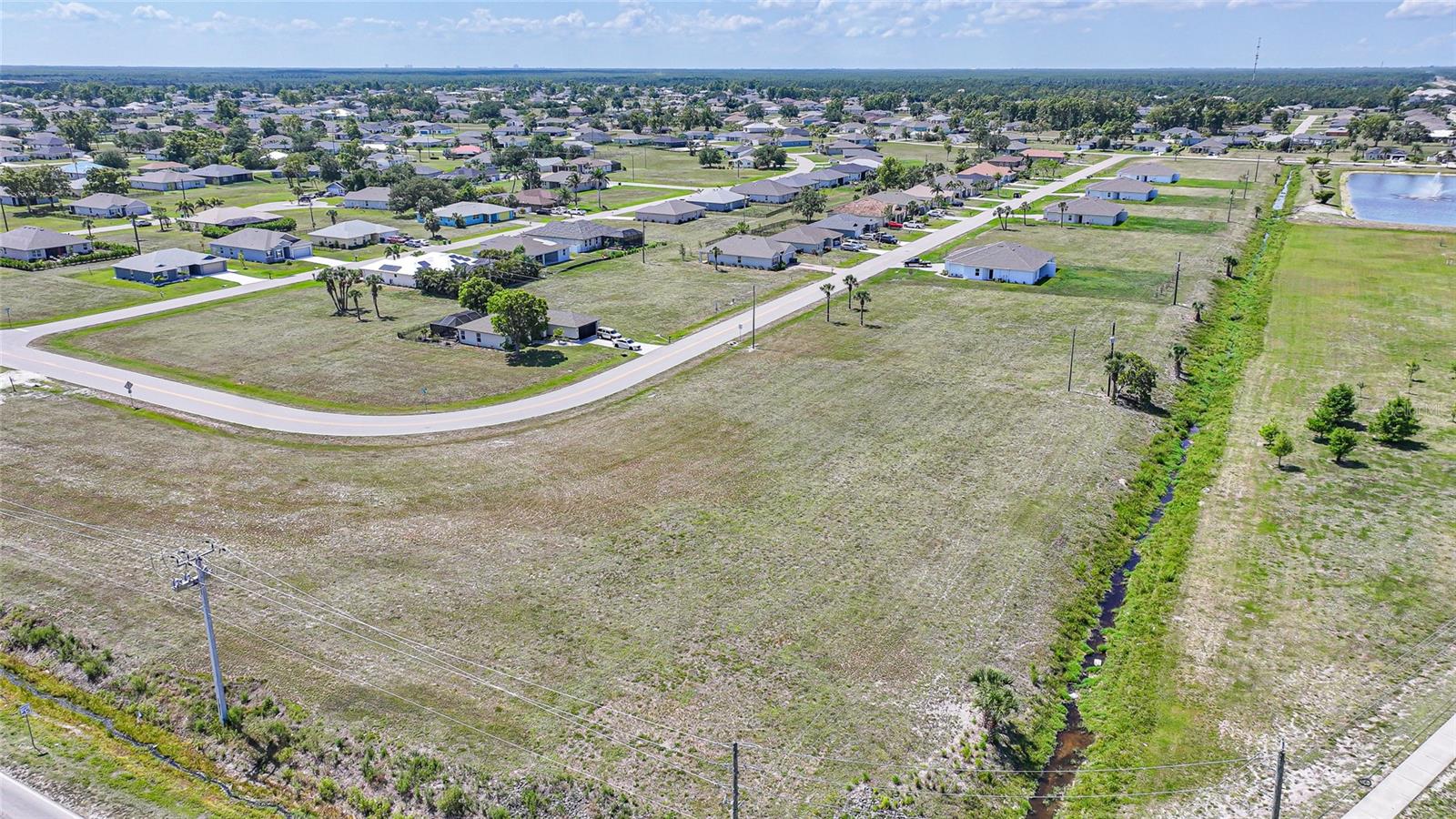 Image 6 of 12 For 16035 Badalona Drive