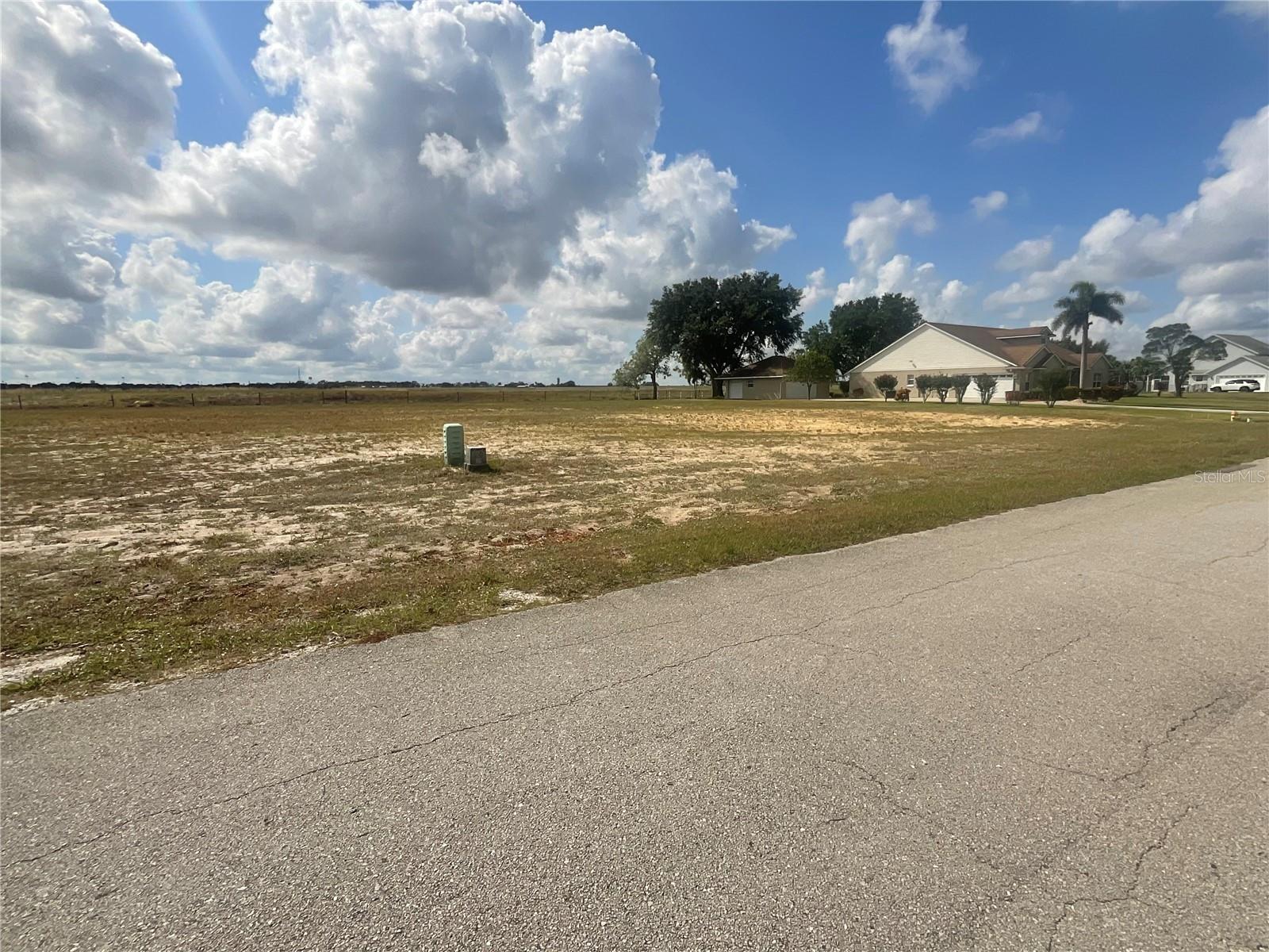 Image 2 of 6 For 547 Sunset Pointe Drive