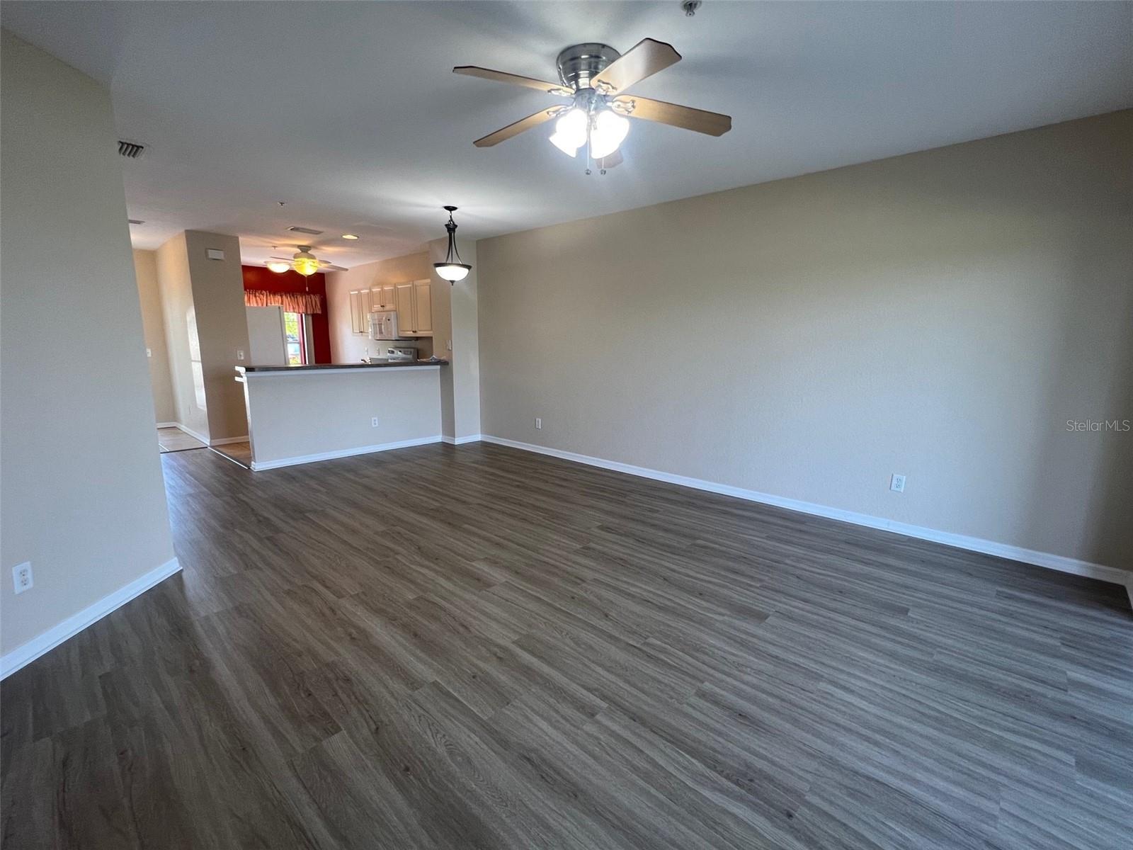 Image 6 of 28 For 2160 Heron Lake Drive #j107  107