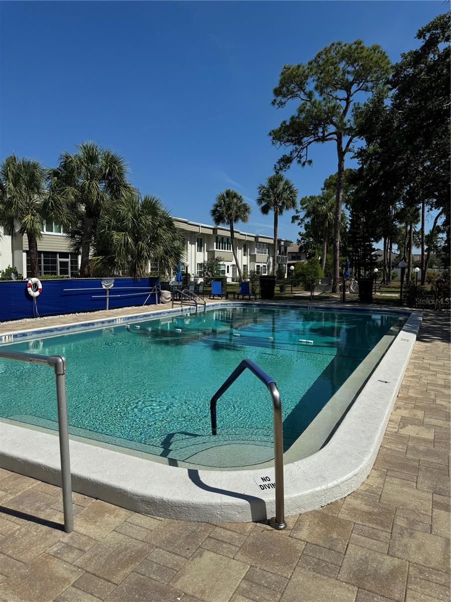 Image 2 of 14 For 2437 Harbor Boulevard 106