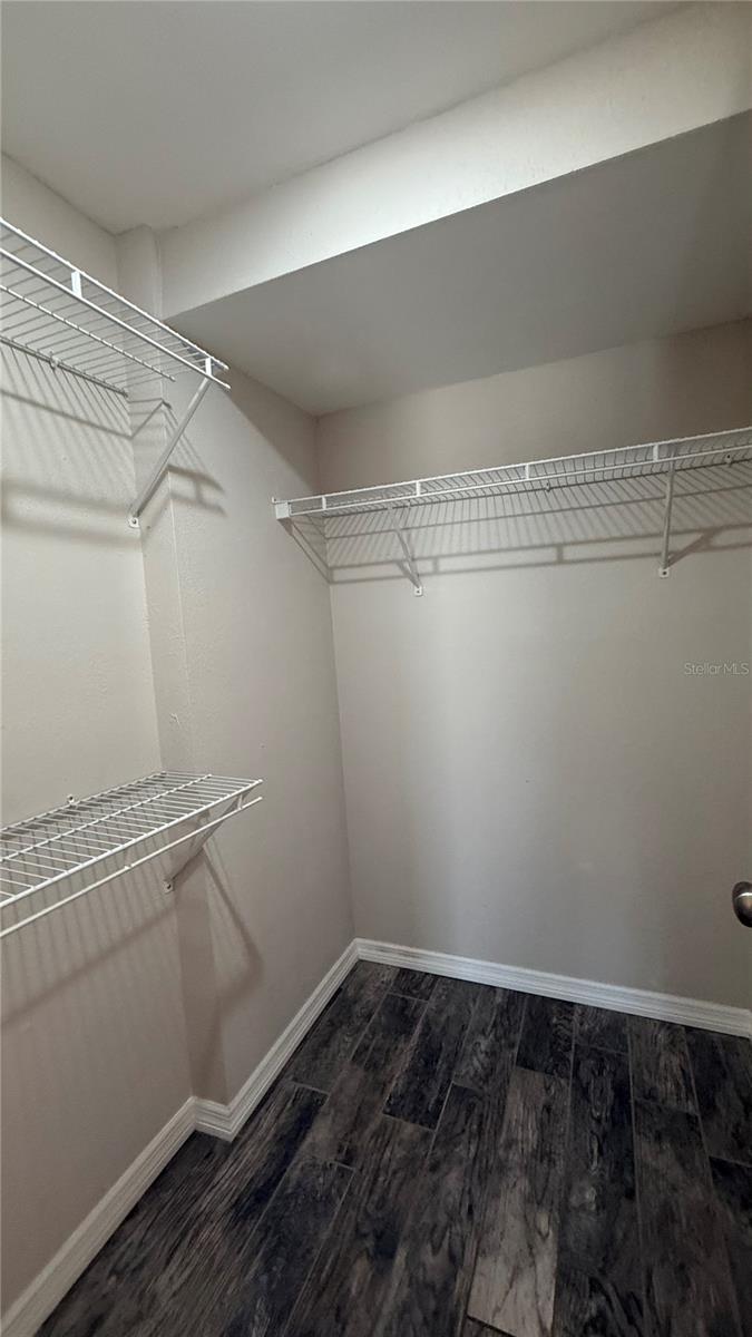 Image 7 of 24 For 3348 Pinetree Street