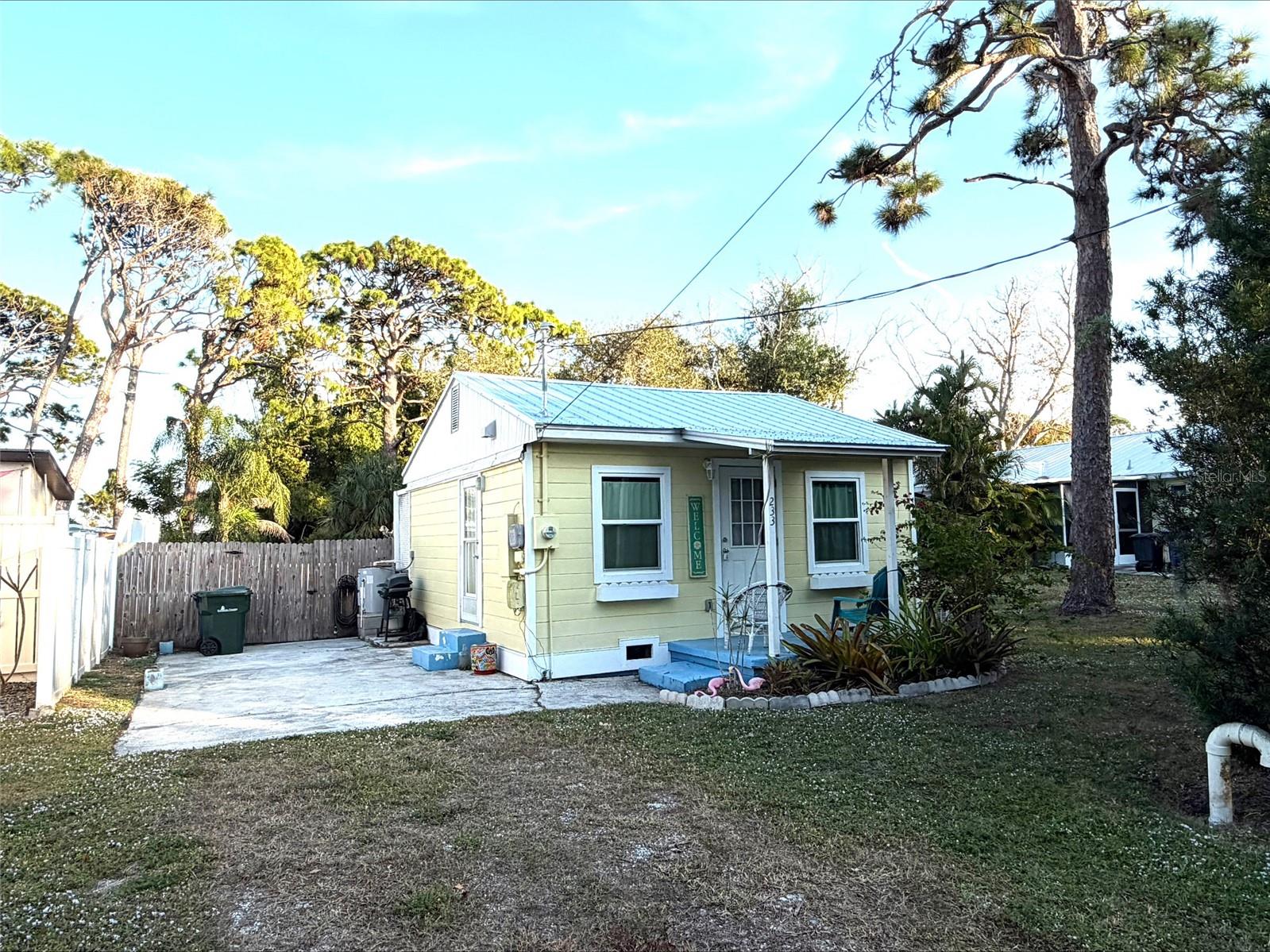 Image 34 of 34 For 233 New York Avenue