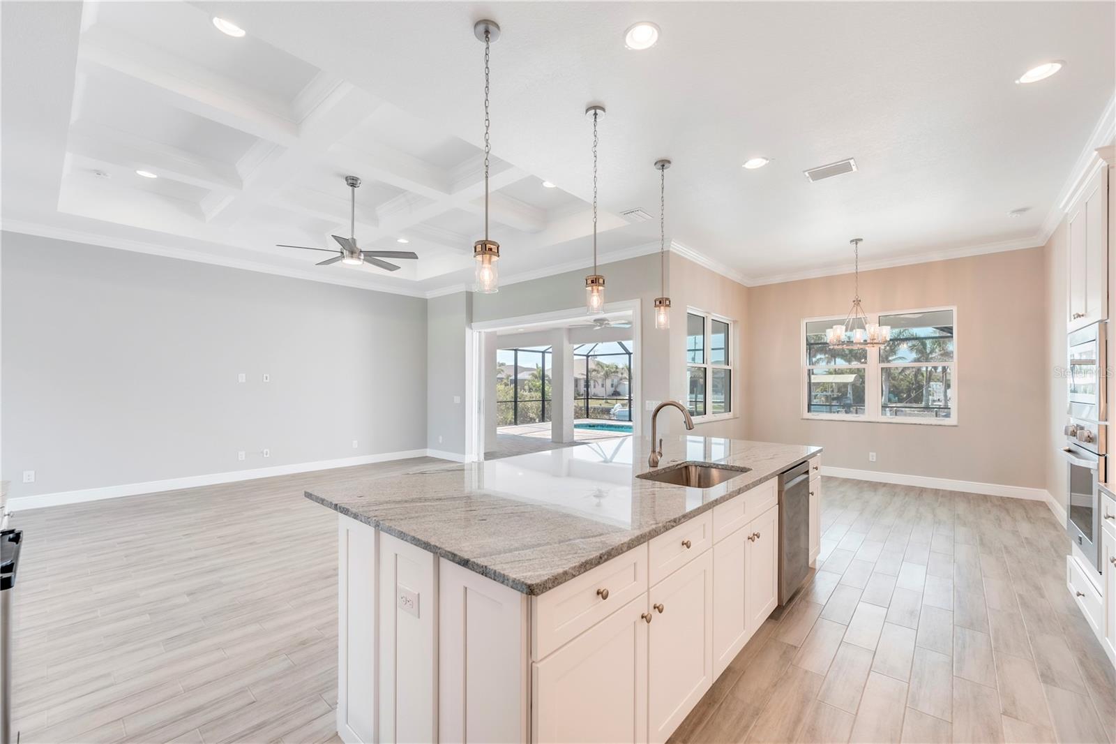 Image 6 of 48 For 15698 Meacham Circle